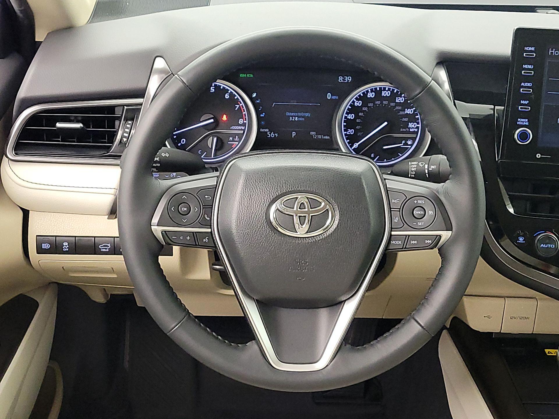 Thumbnail: 2024 Toyota Camry - 10