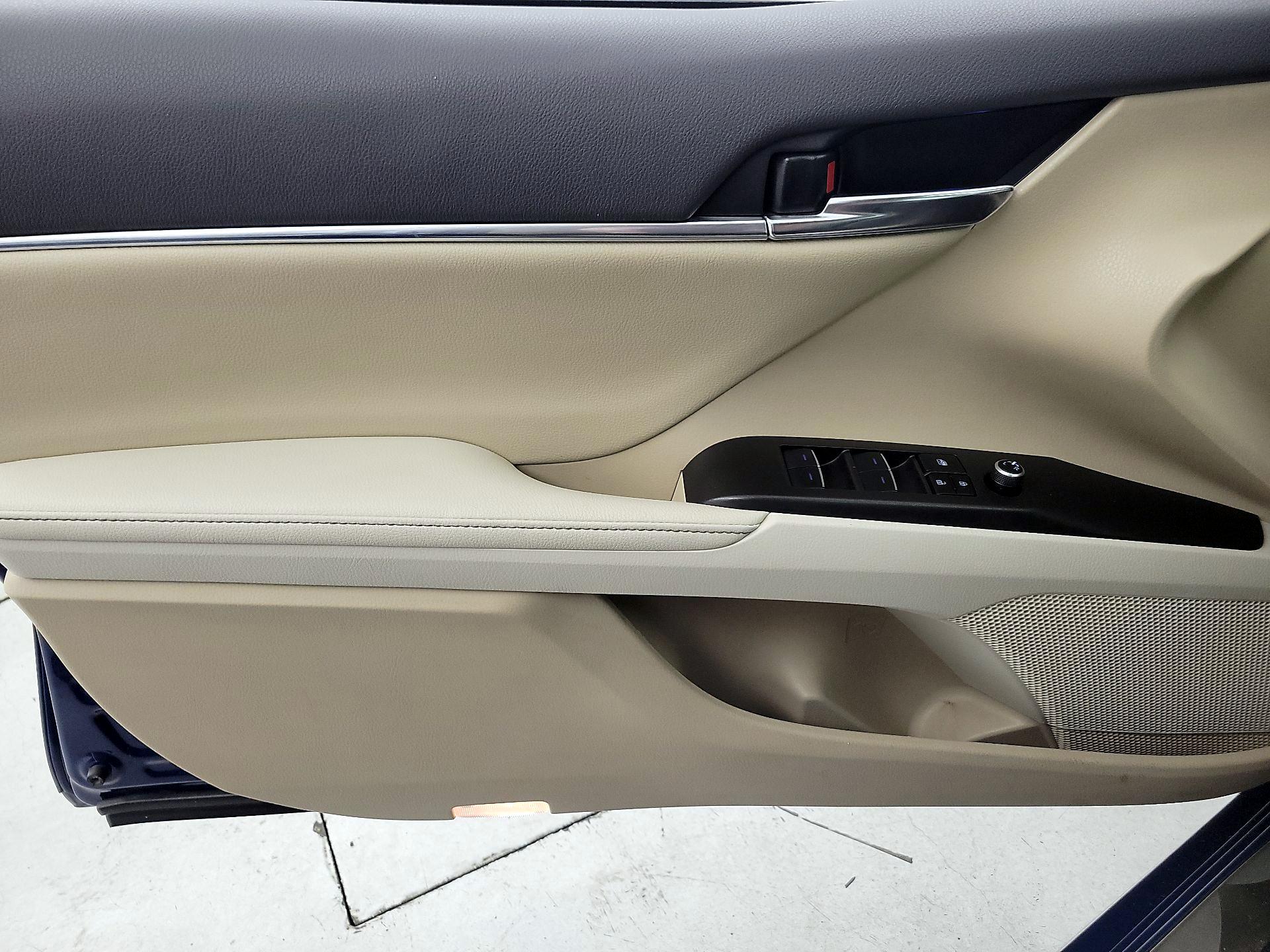 Thumbnail: 2024 Toyota Camry - 12