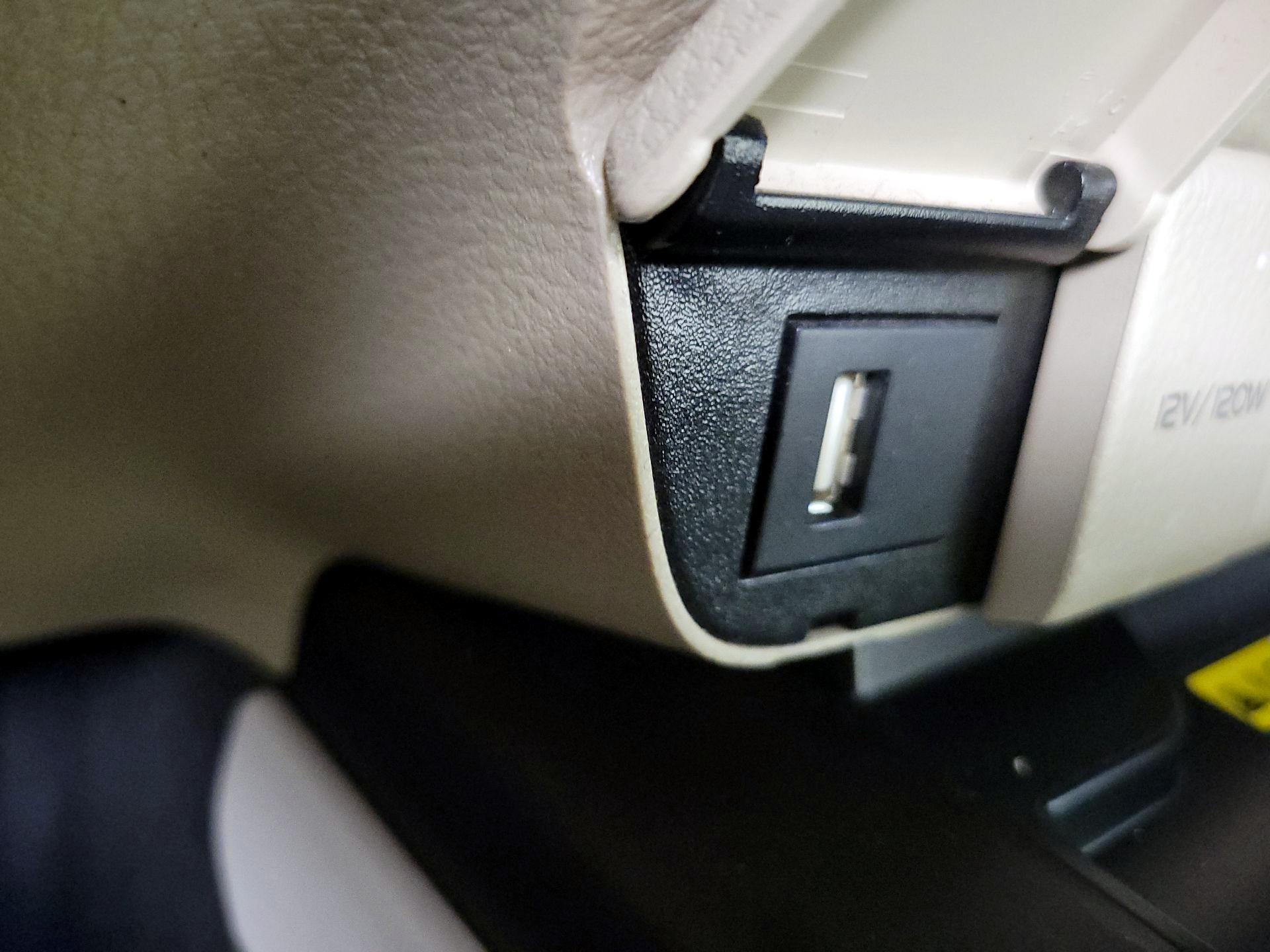 Thumbnail: 2024 Toyota Camry - 18