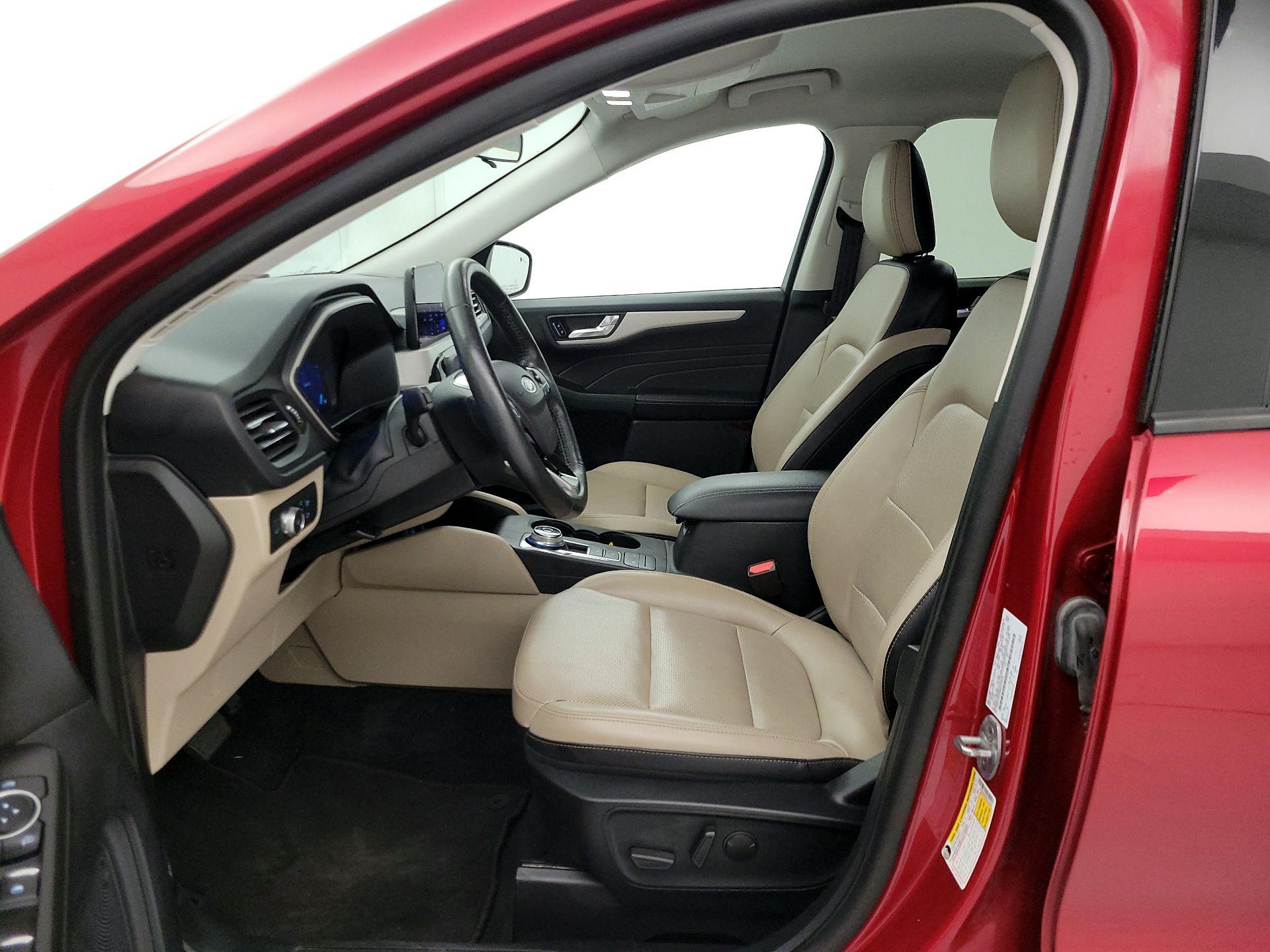 Thumbnail: 2021 Ford Escape - 11