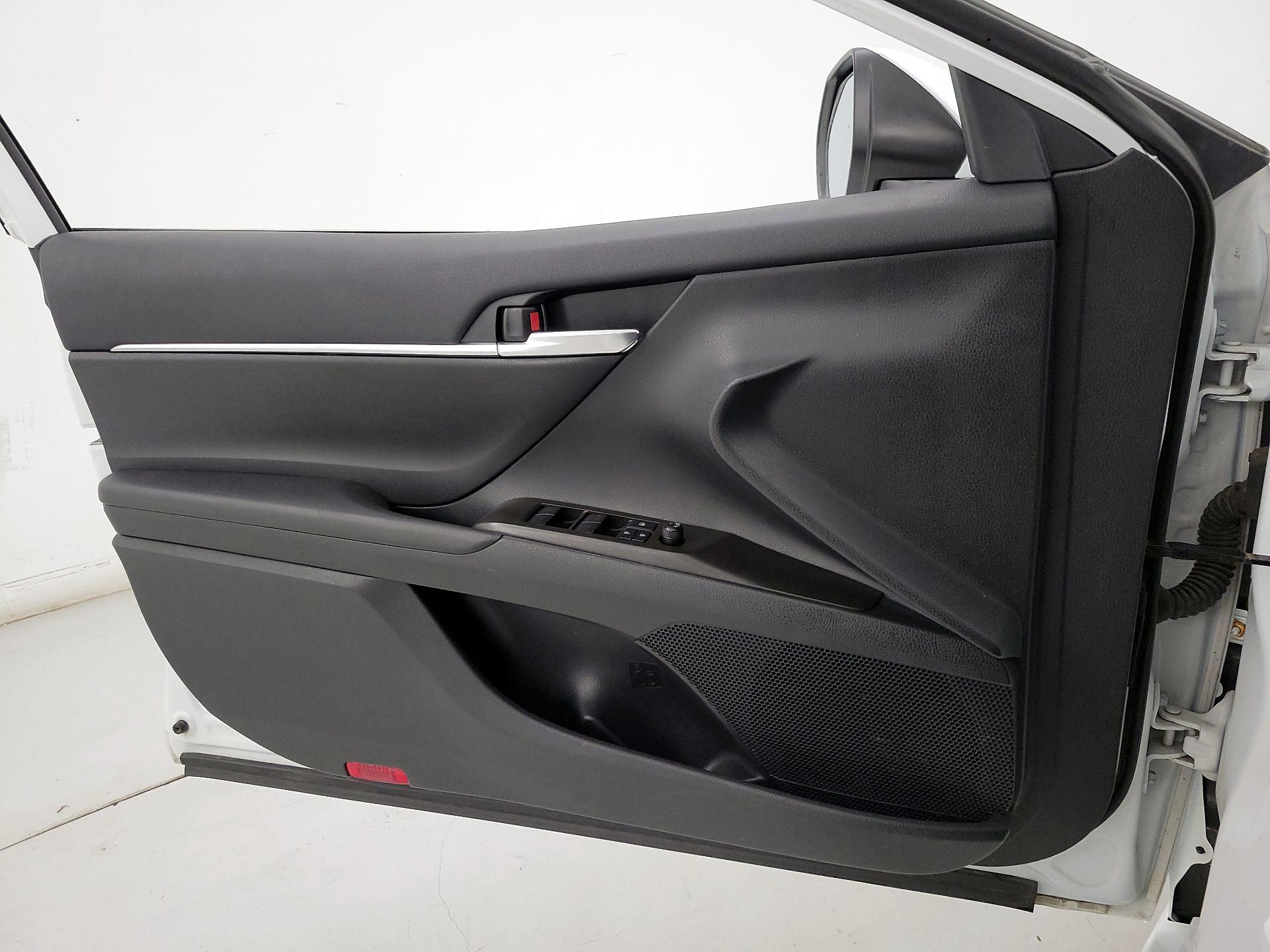 Thumbnail: 2024 Toyota Camry - 12