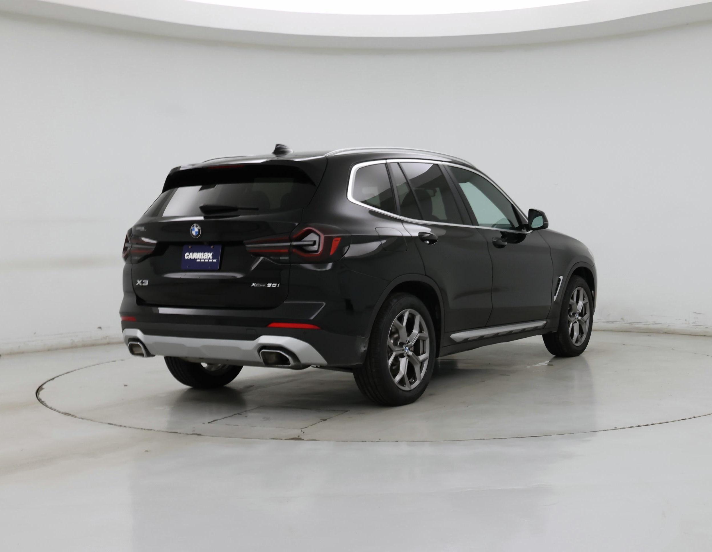 Thumbnail: 2023 BMW X3 - 8