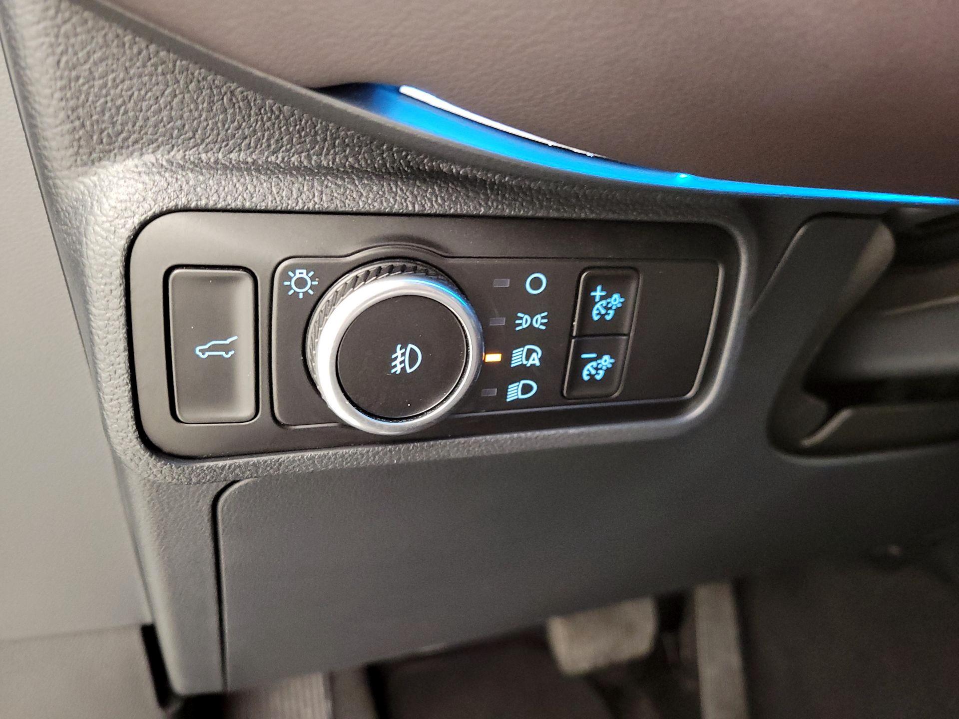 Thumbnail: 2025 Ford Explorer - 13