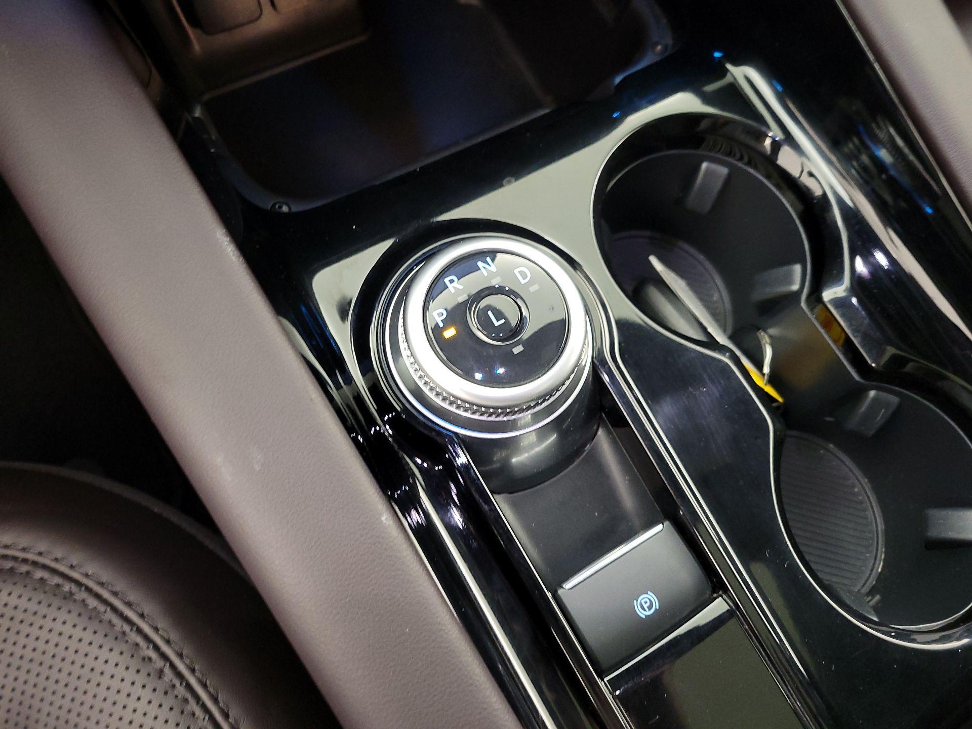 Thumbnail: 2025 Ford Explorer - 17