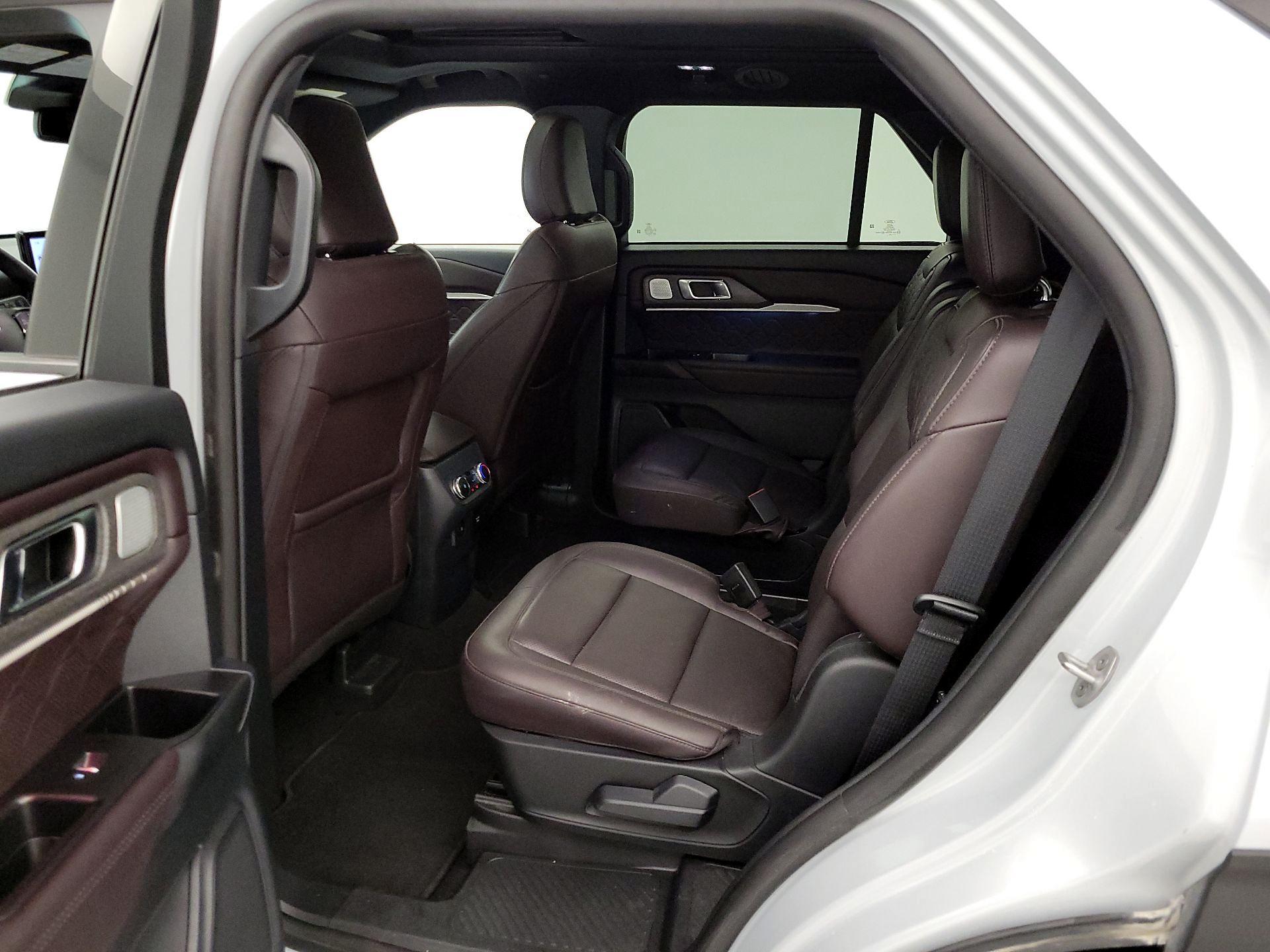 Thumbnail: 2025 Ford Explorer - 20