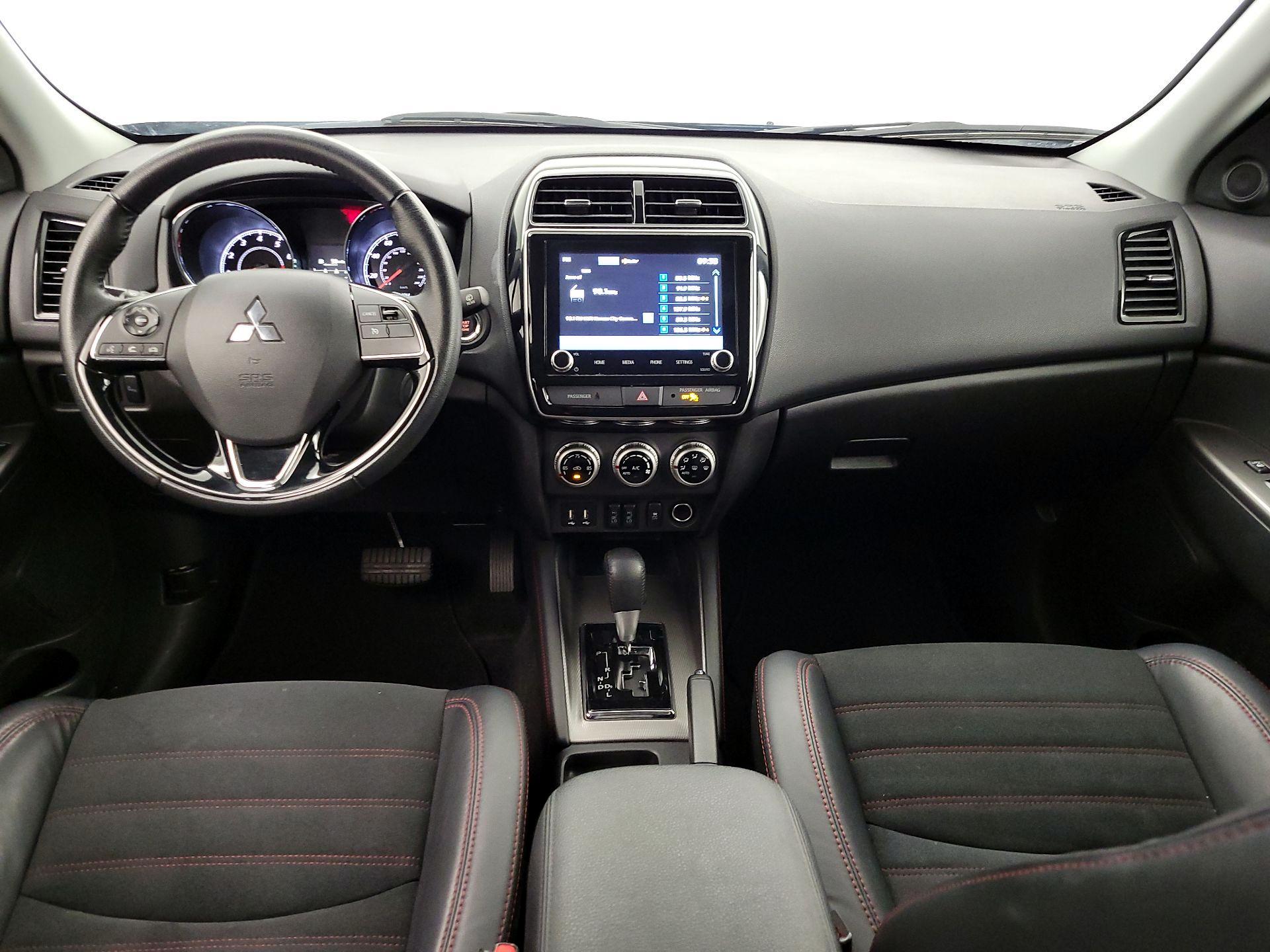 Thumbnail: 2024 Mitsubishi Outlander Sport - 9