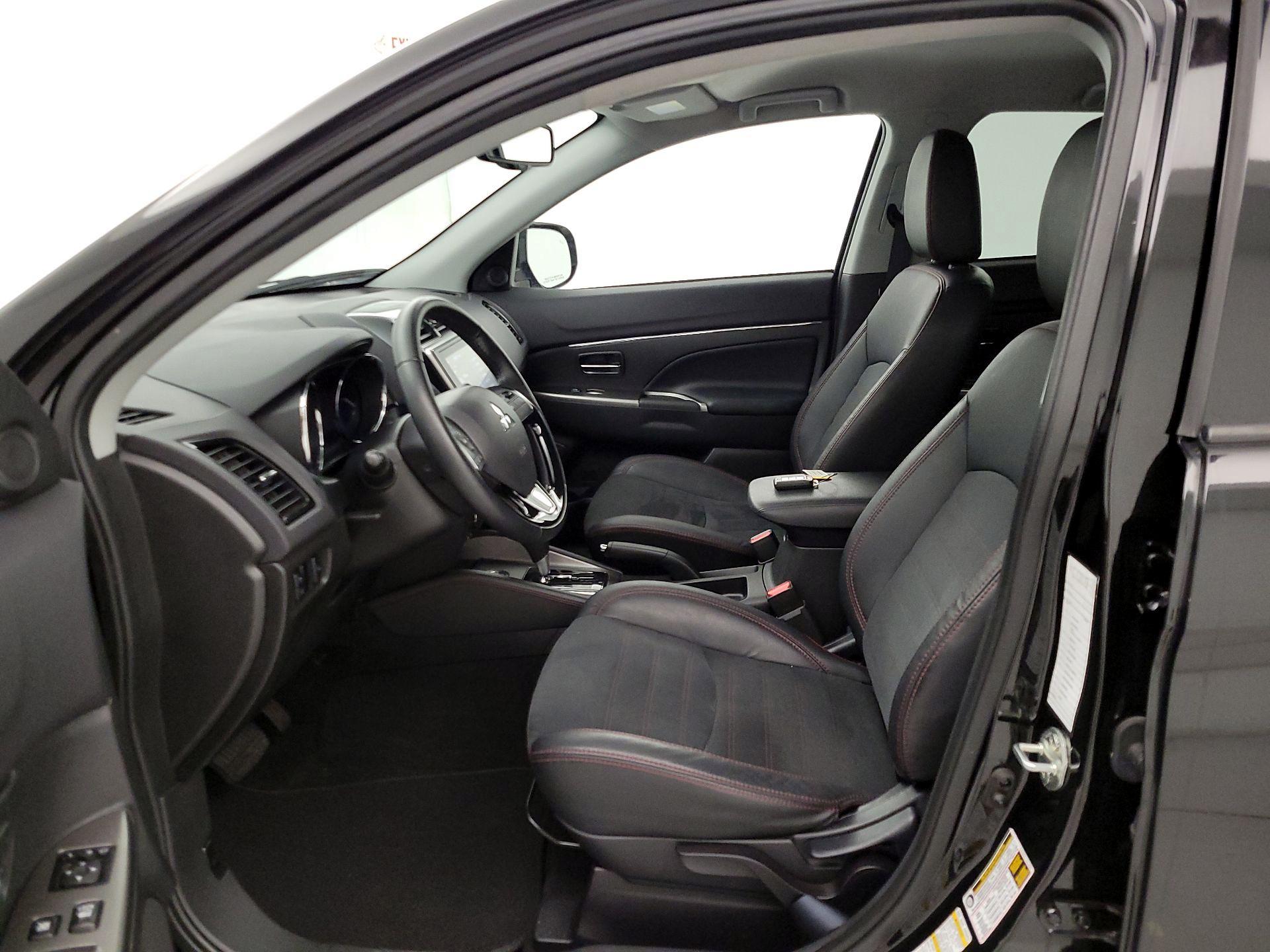 Thumbnail: 2024 Mitsubishi Outlander Sport - 11