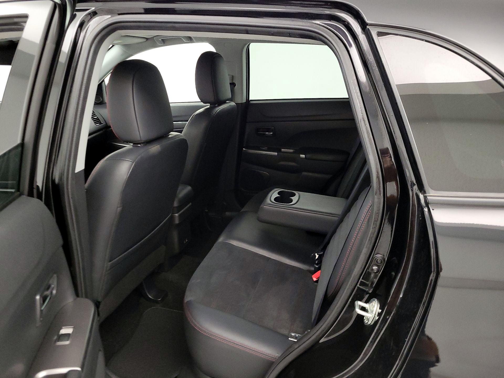 Thumbnail: 2024 Mitsubishi Outlander Sport - 19