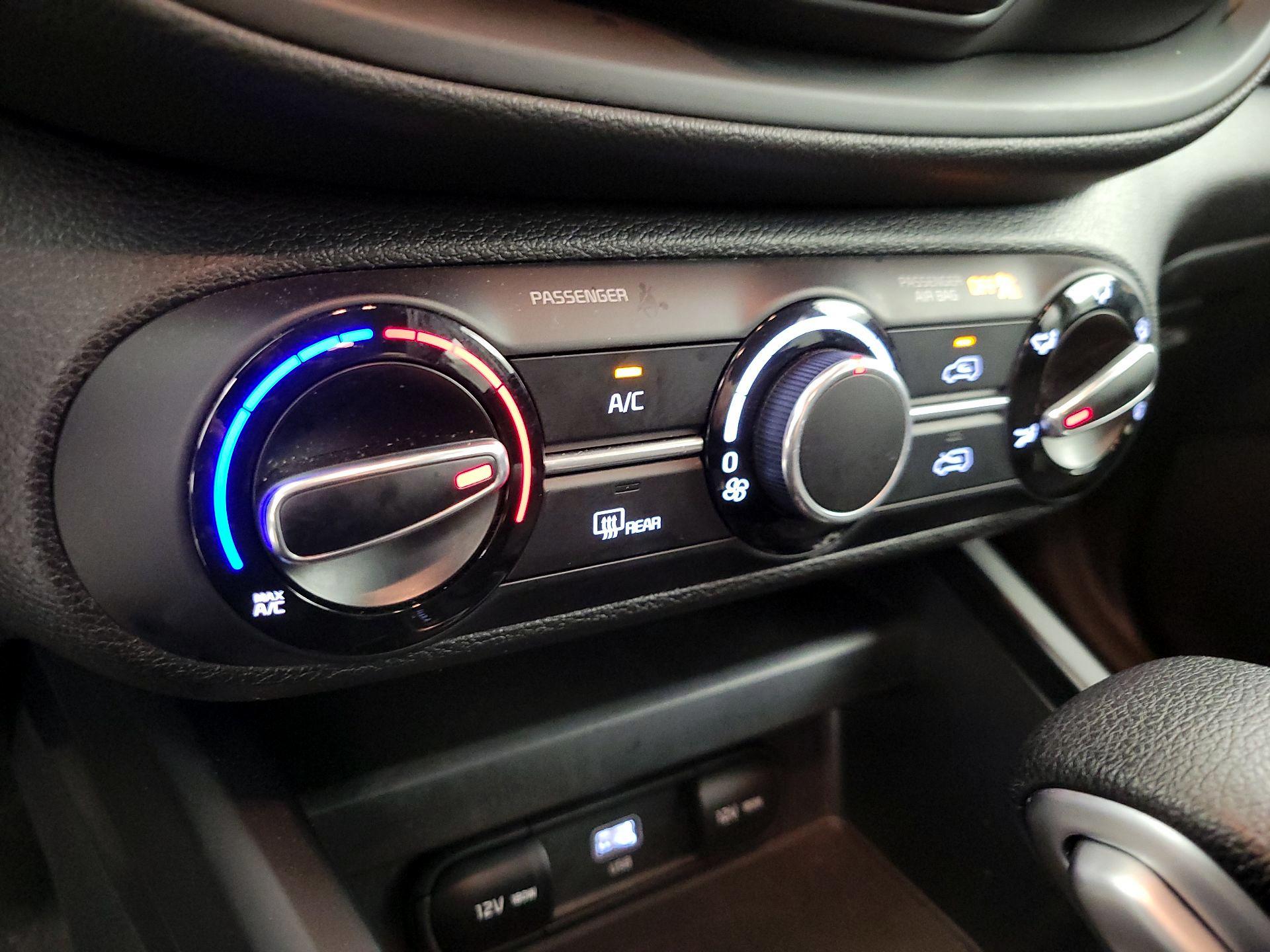 Thumbnail: 2024 Kia Soul - 16