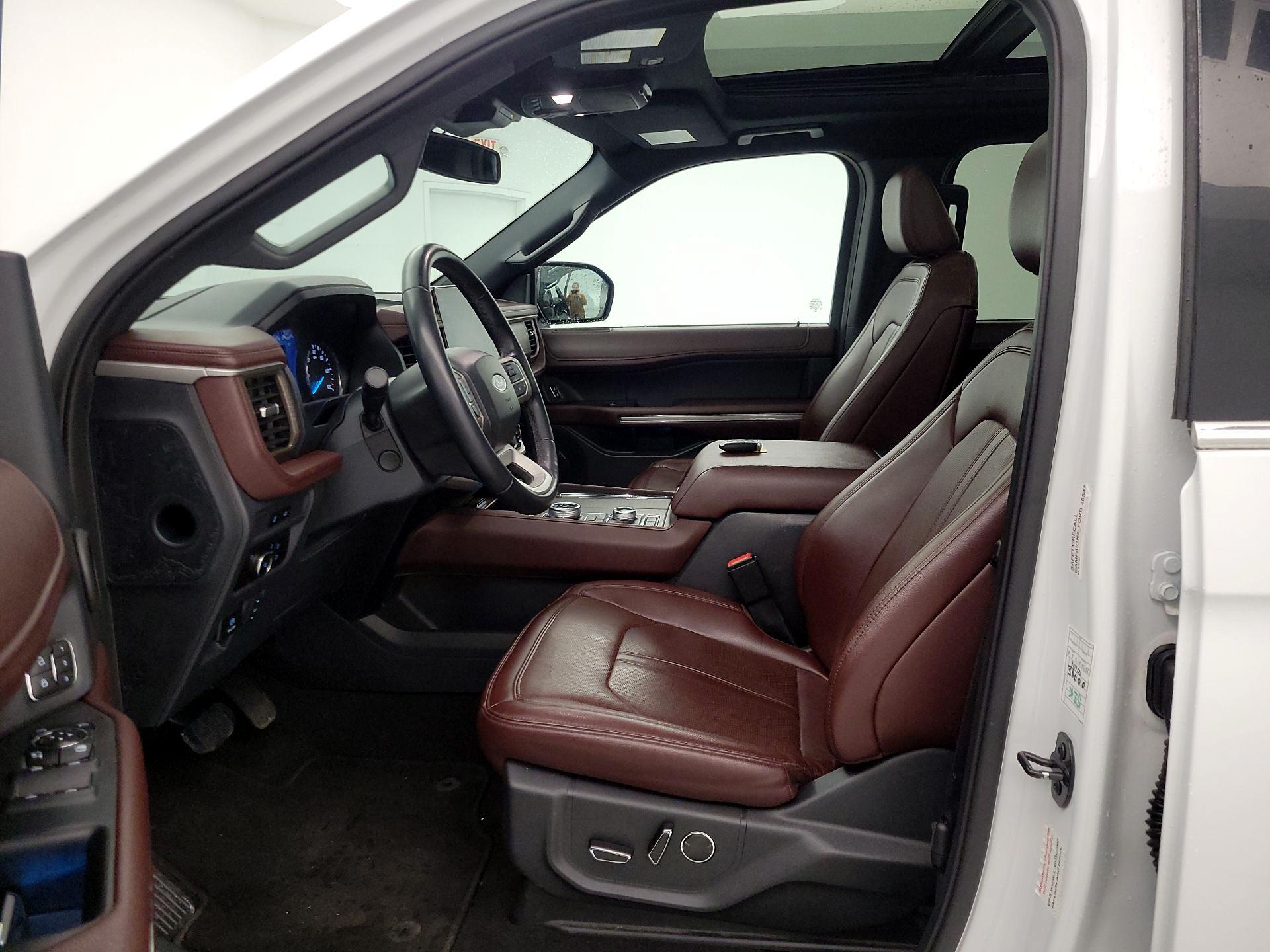 Thumbnail: 2023 Ford Expedition MAX - 11