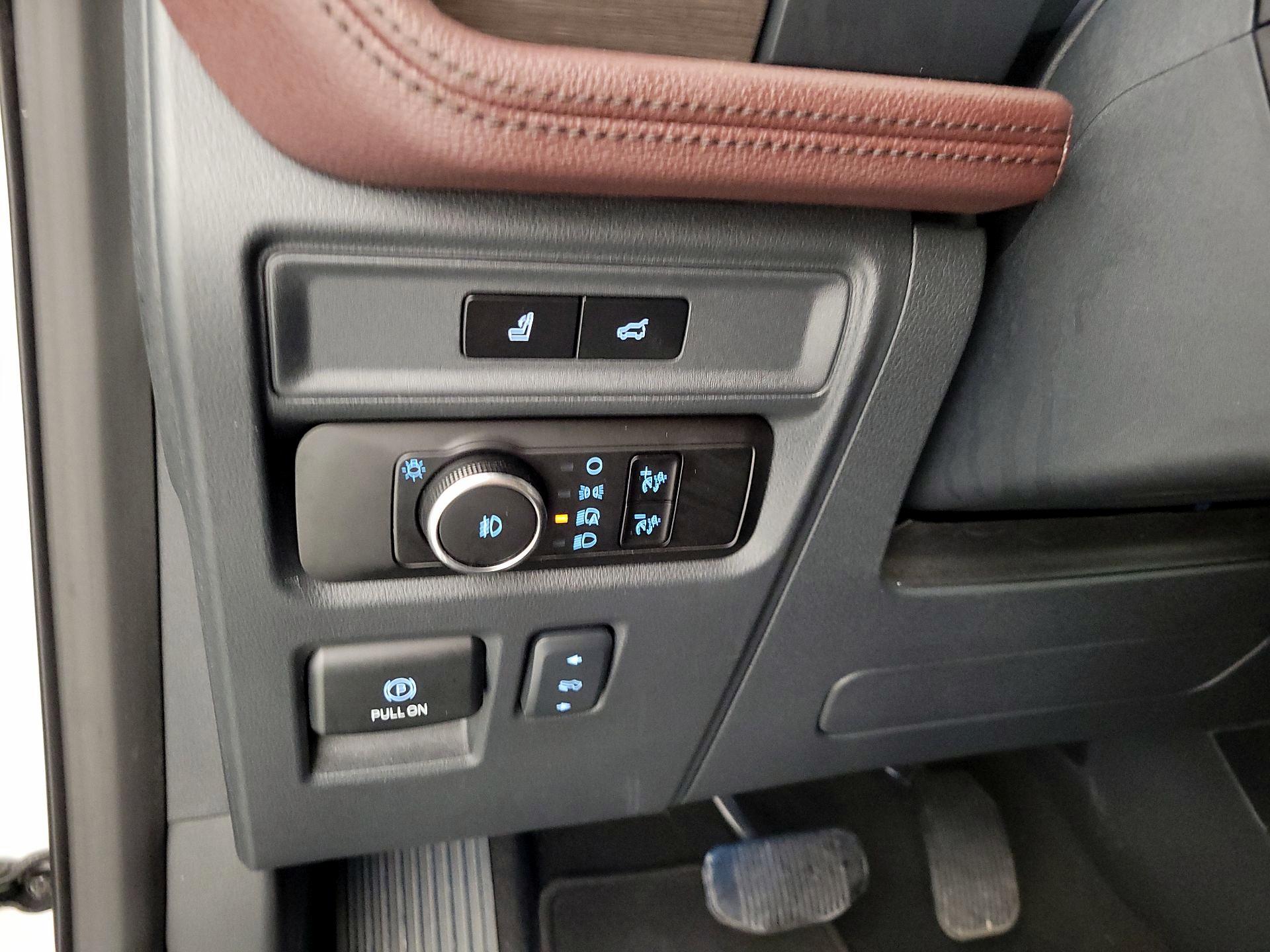 Thumbnail: 2023 Ford Expedition MAX - 13