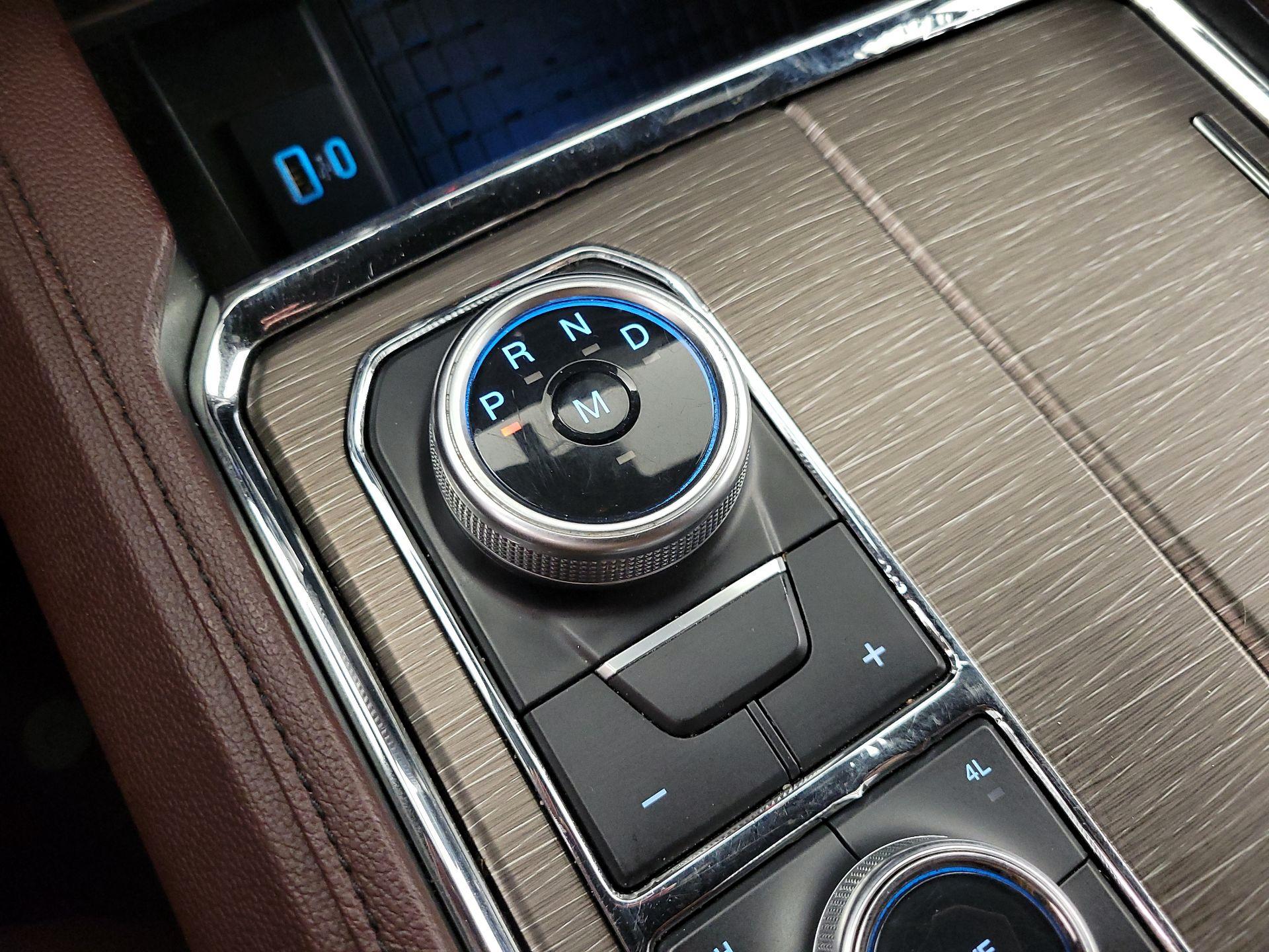 Thumbnail: 2023 Ford Expedition MAX - 18