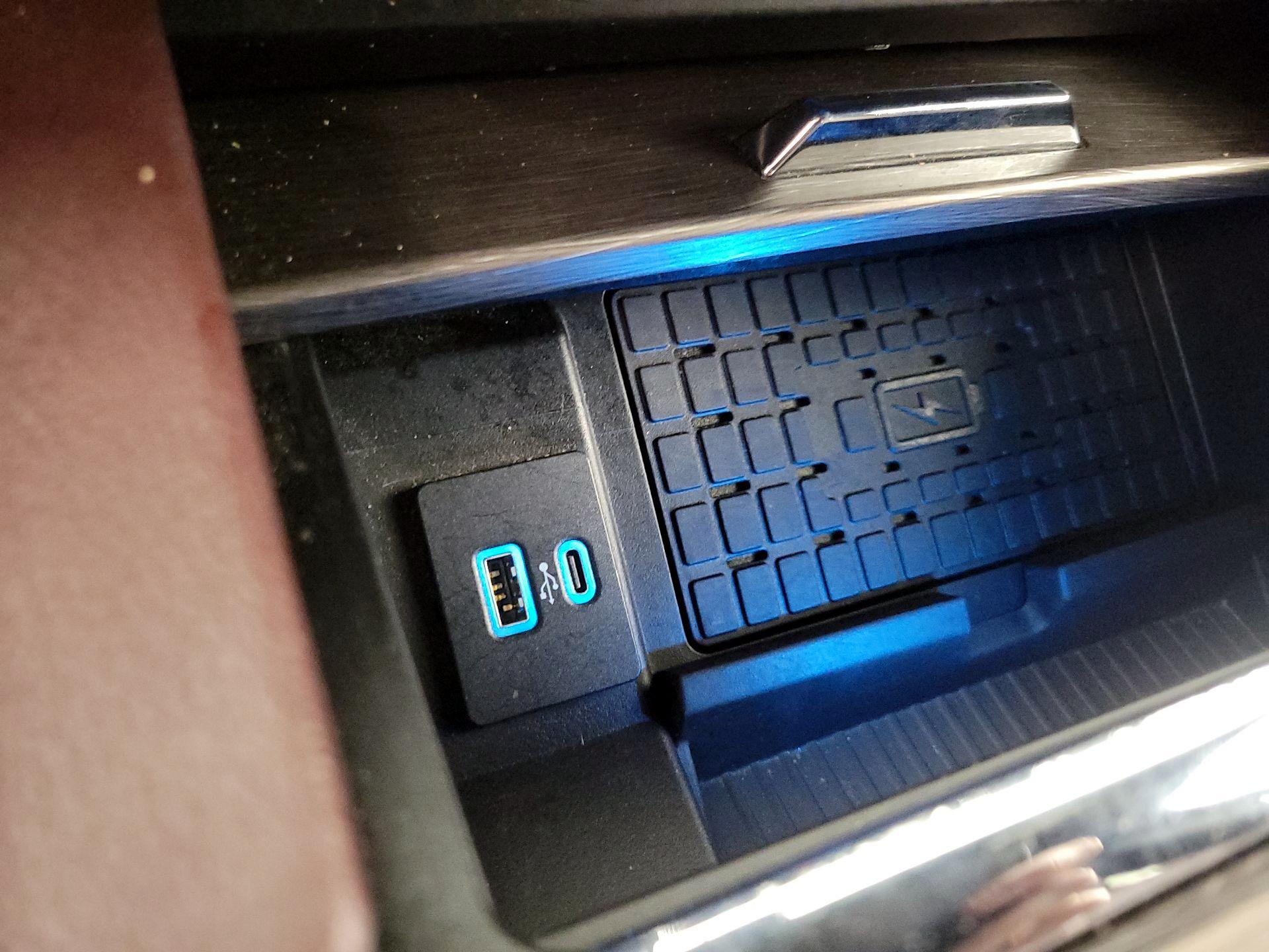 Thumbnail: 2023 Ford Expedition MAX - 19