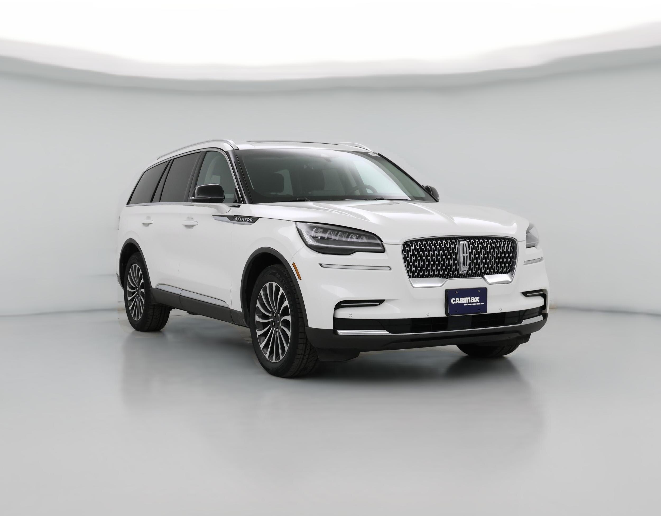 Thumbnail: 2023 Lincoln Aviator - 1