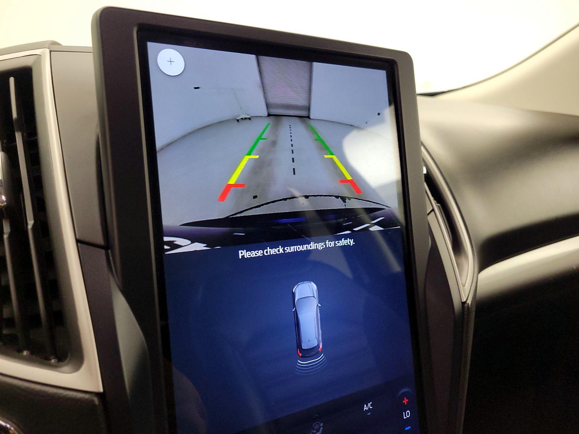 Thumbnail: 2023 Ford Edge - 14