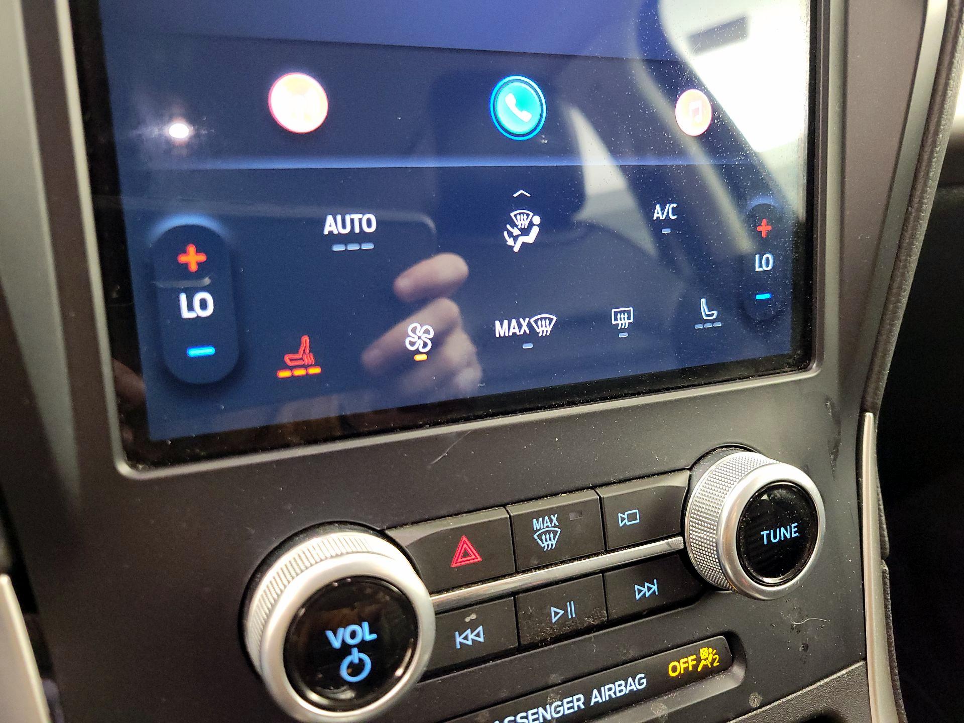 Thumbnail: 2023 Ford Edge - 16