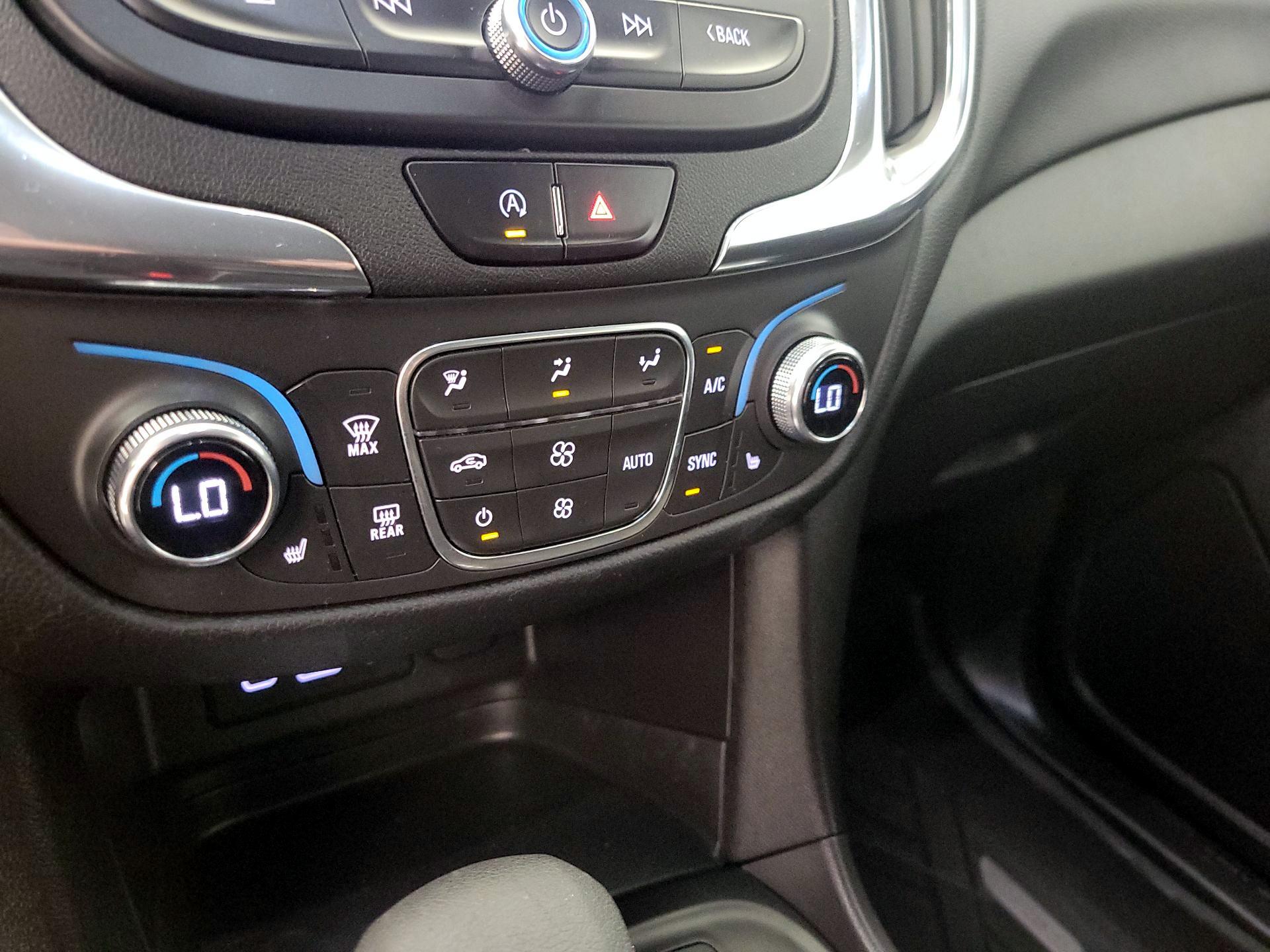 Thumbnail: 2022 Chevrolet Equinox - 17