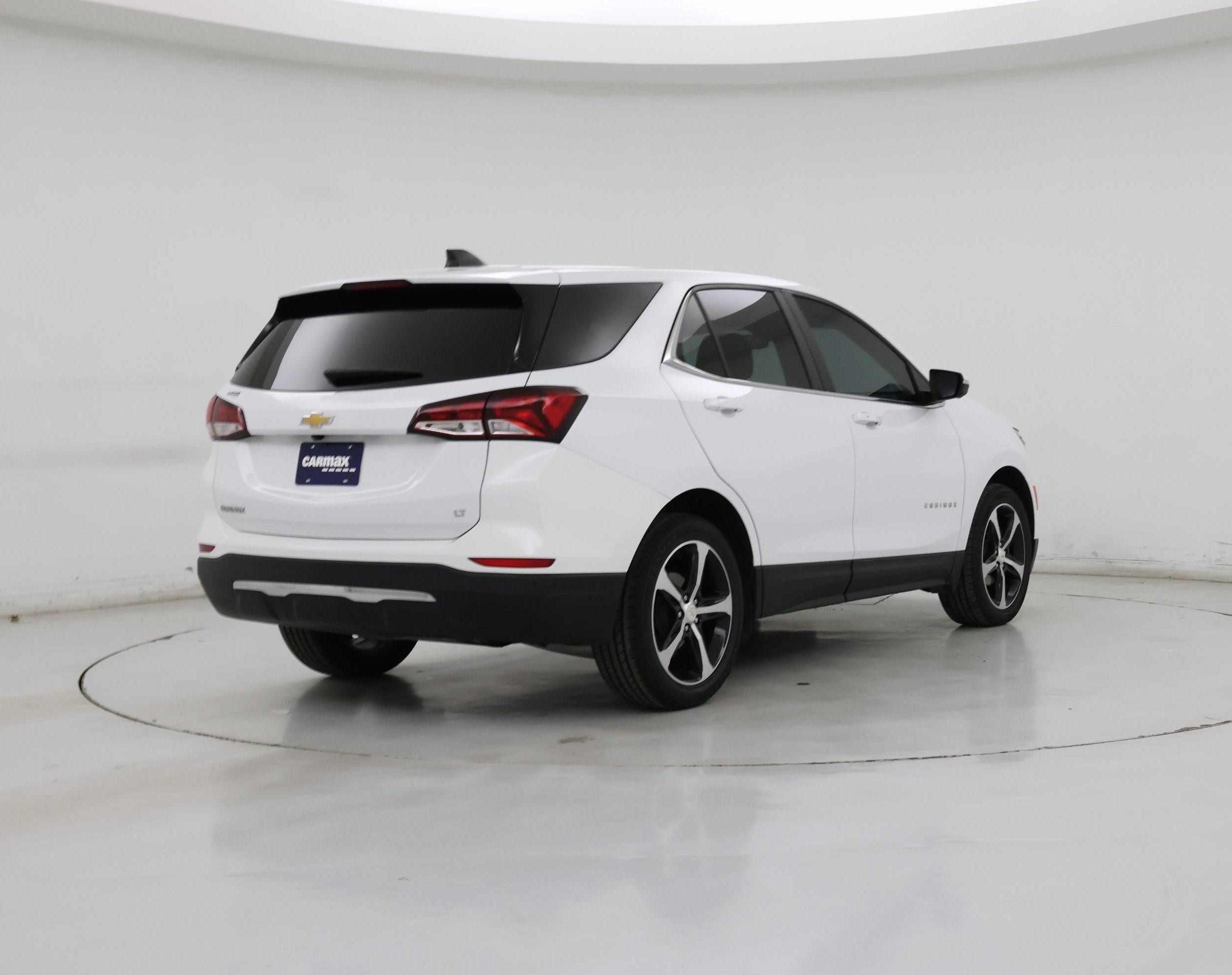 Thumbnail: 2022 Chevrolet Equinox - 8