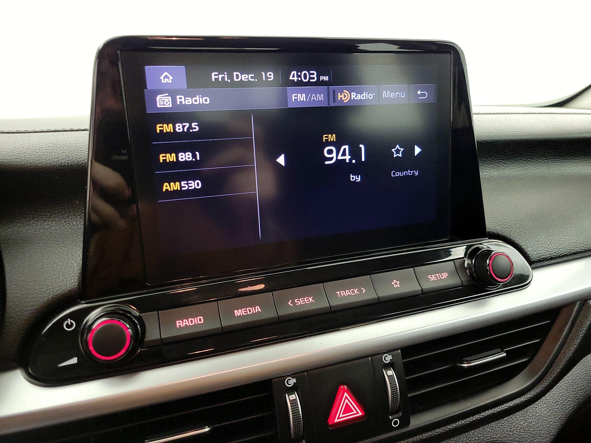 Thumbnail: 2023 Kia Forte - 15