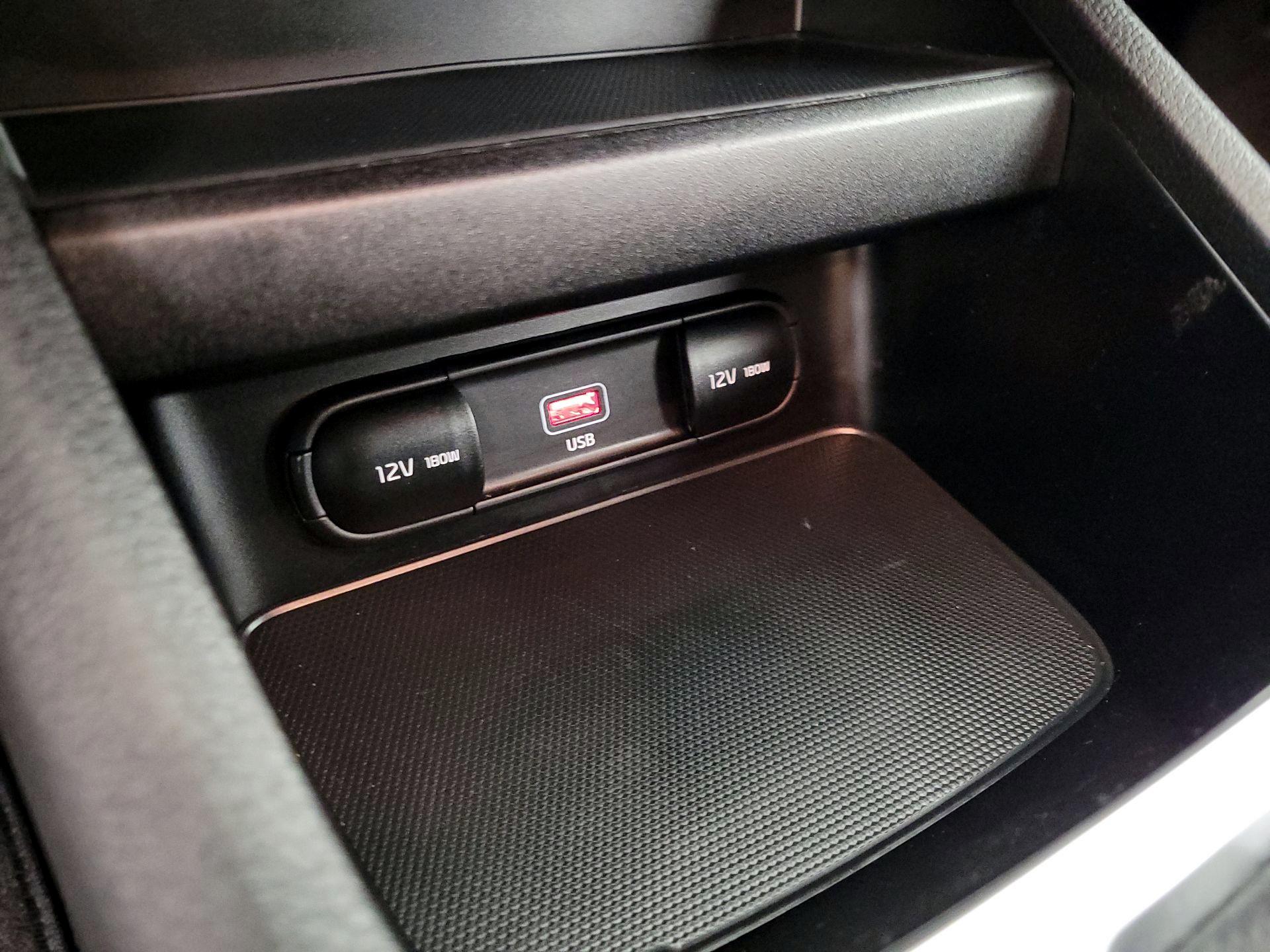 Thumbnail: 2023 Kia Forte - 18