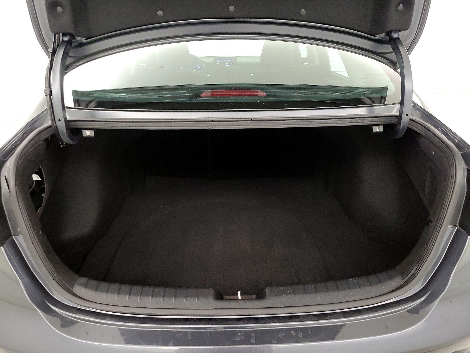 Thumbnail: 2023 Kia Forte - 20