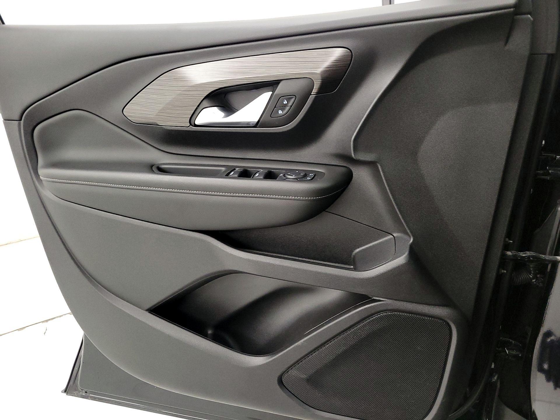 Thumbnail: 2024 GMC Terrain - 12