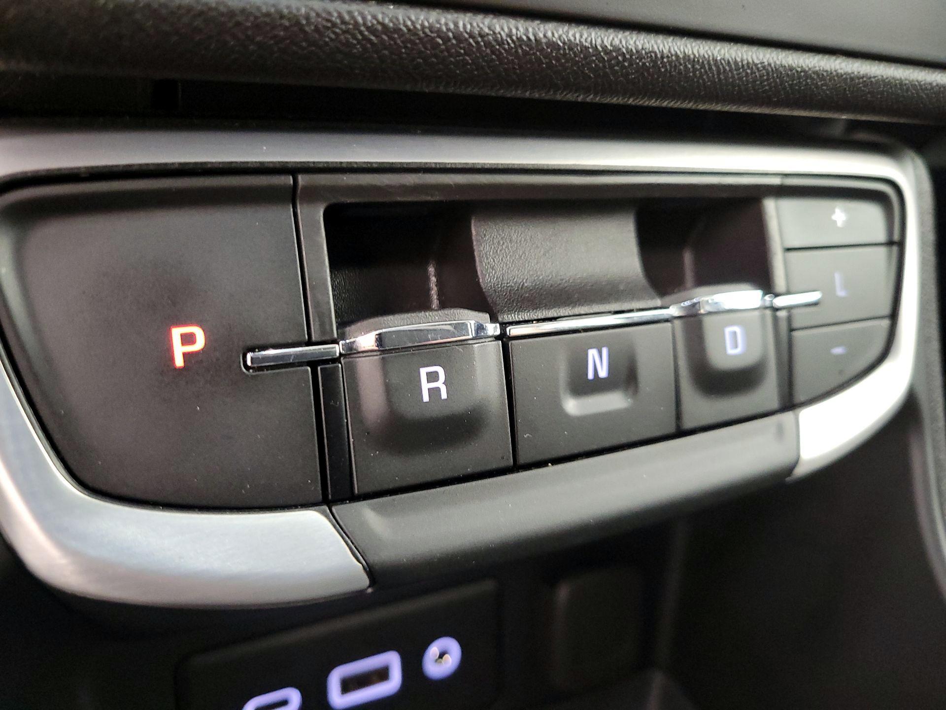 Thumbnail: 2024 GMC Terrain - 17