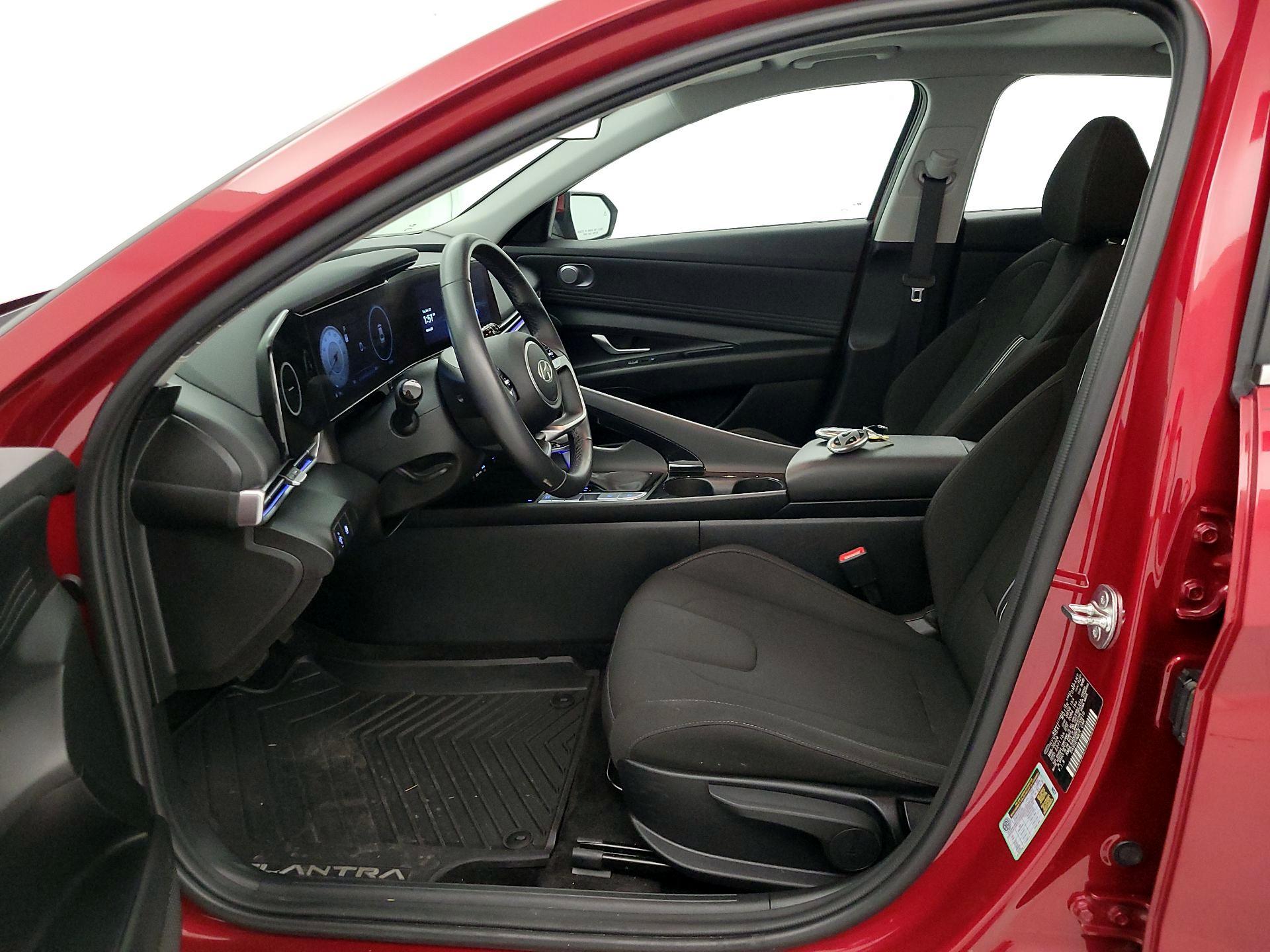 Thumbnail: 2024 Hyundai Elantra - 11