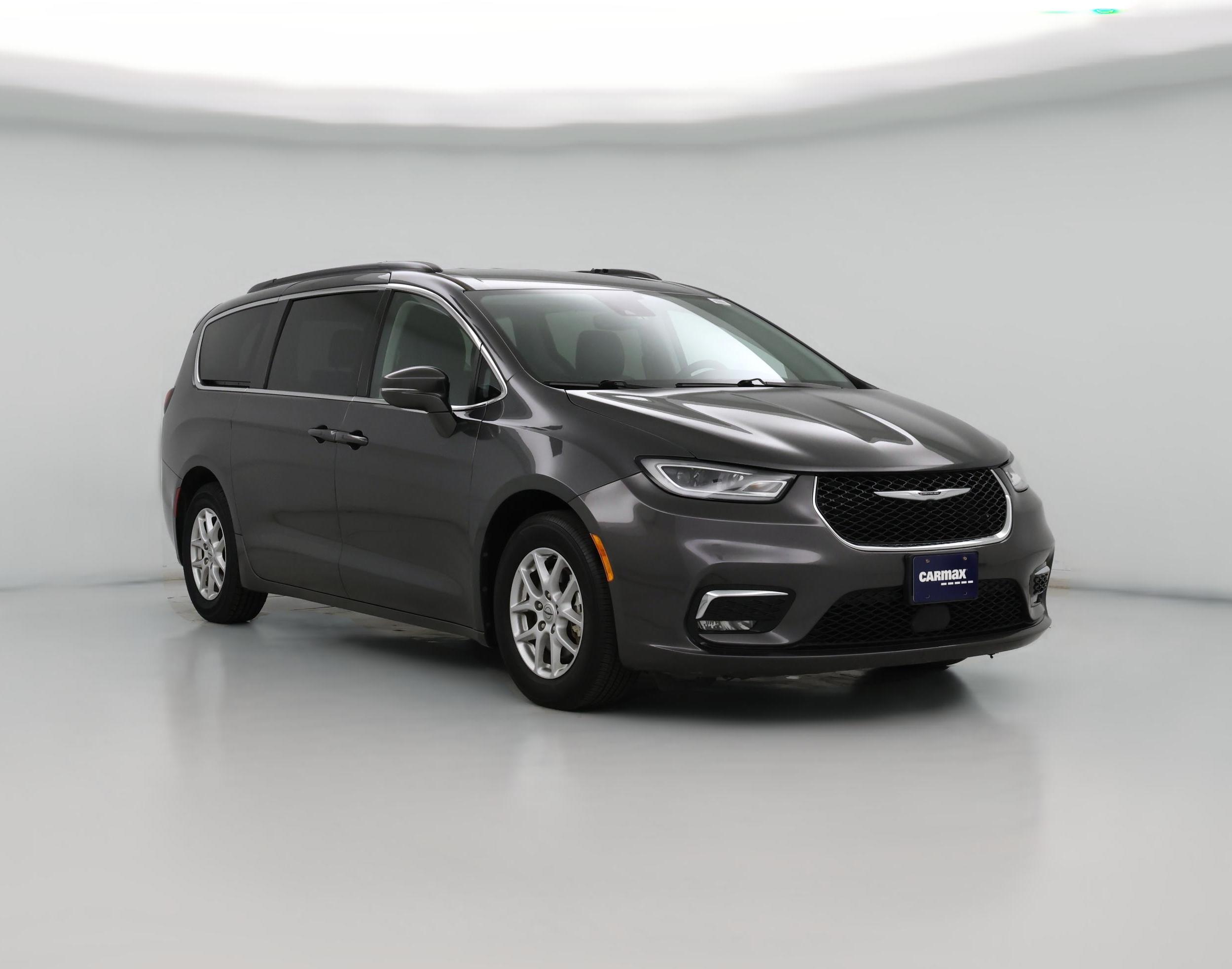 Thumbnail: 2022 Chrysler Pacifica - 1