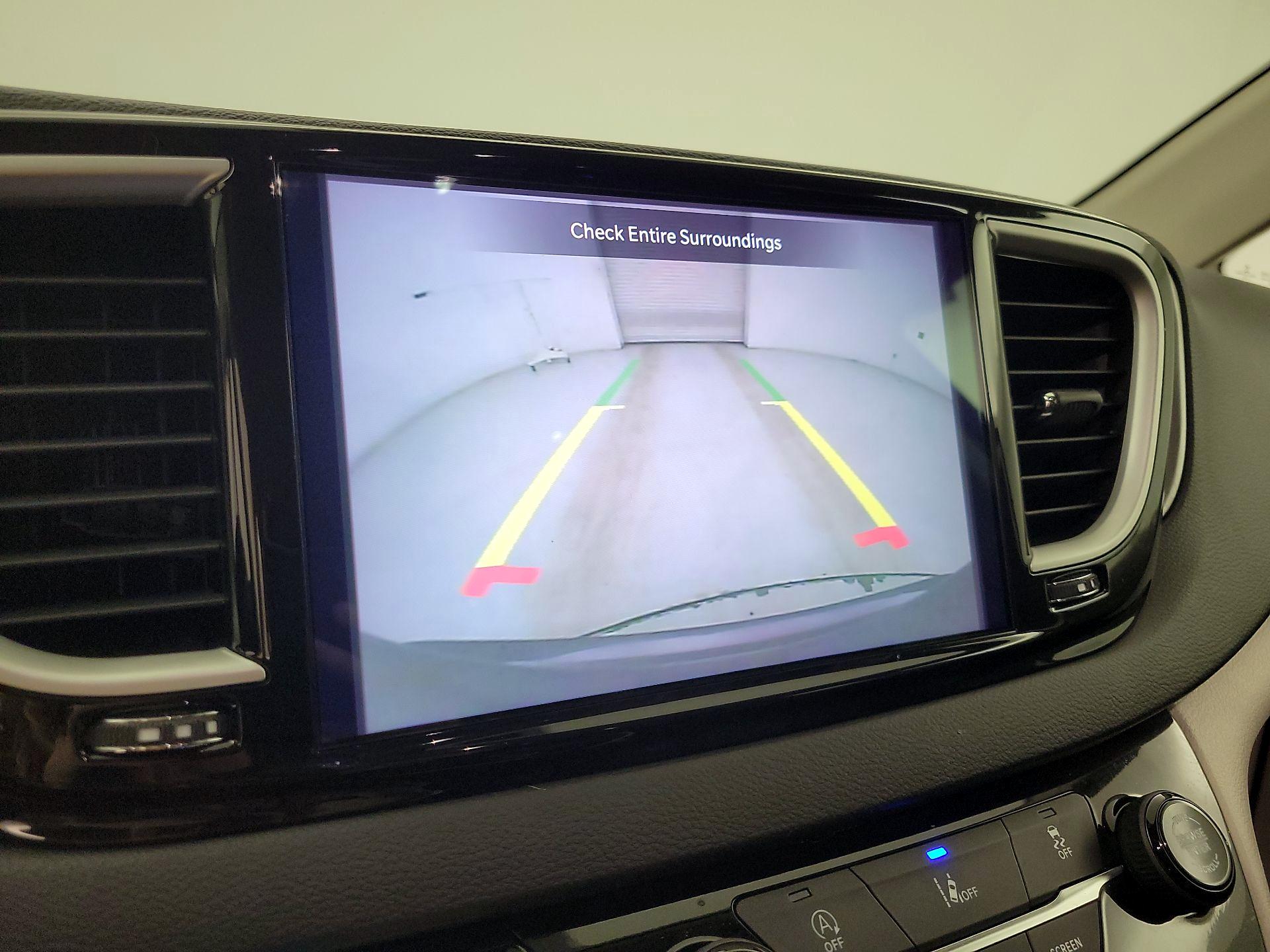 Thumbnail: 2022 Chrysler Pacifica - 14