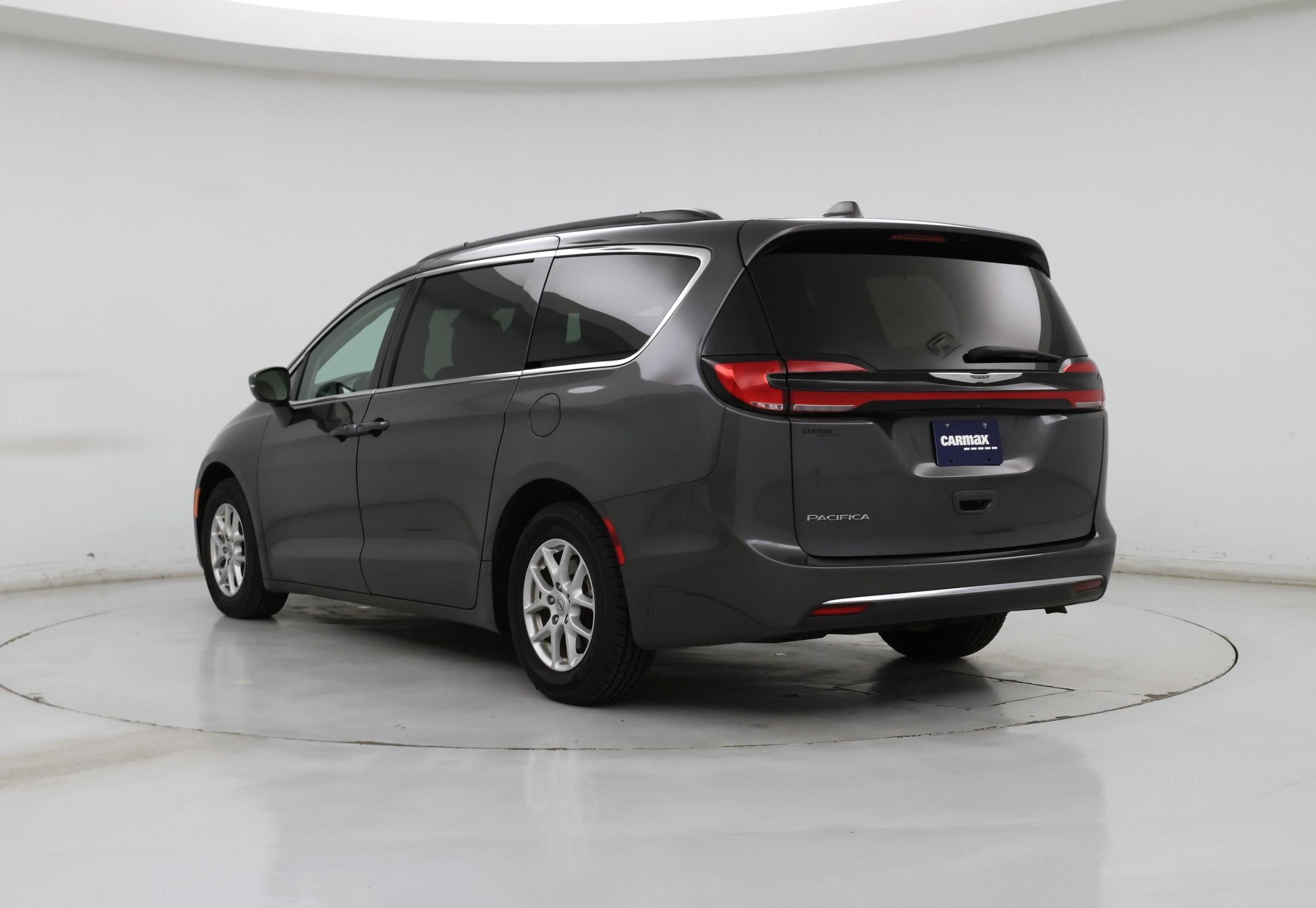 Thumbnail: 2022 Chrysler Pacifica - 2