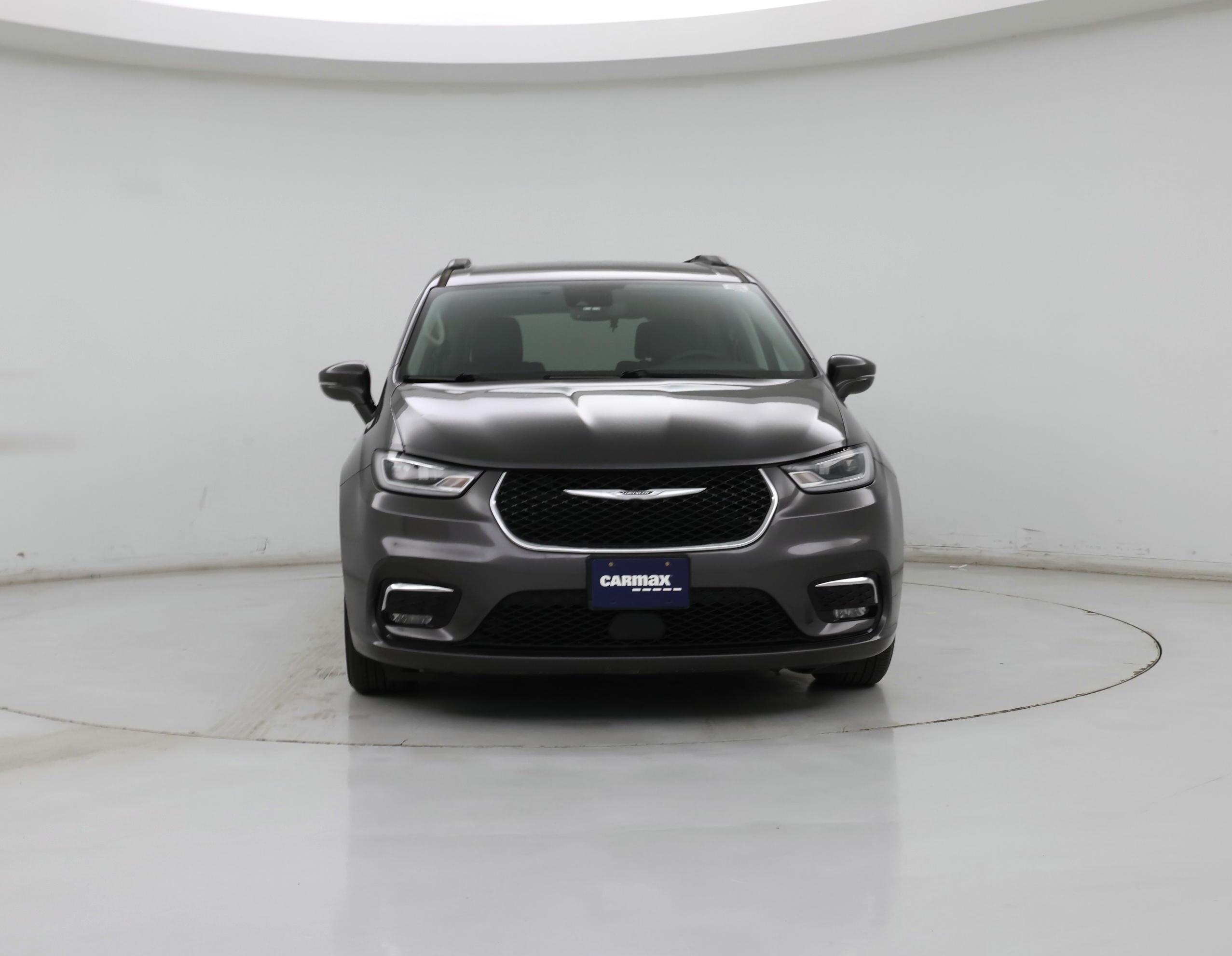 Thumbnail: 2022 Chrysler Pacifica - 5