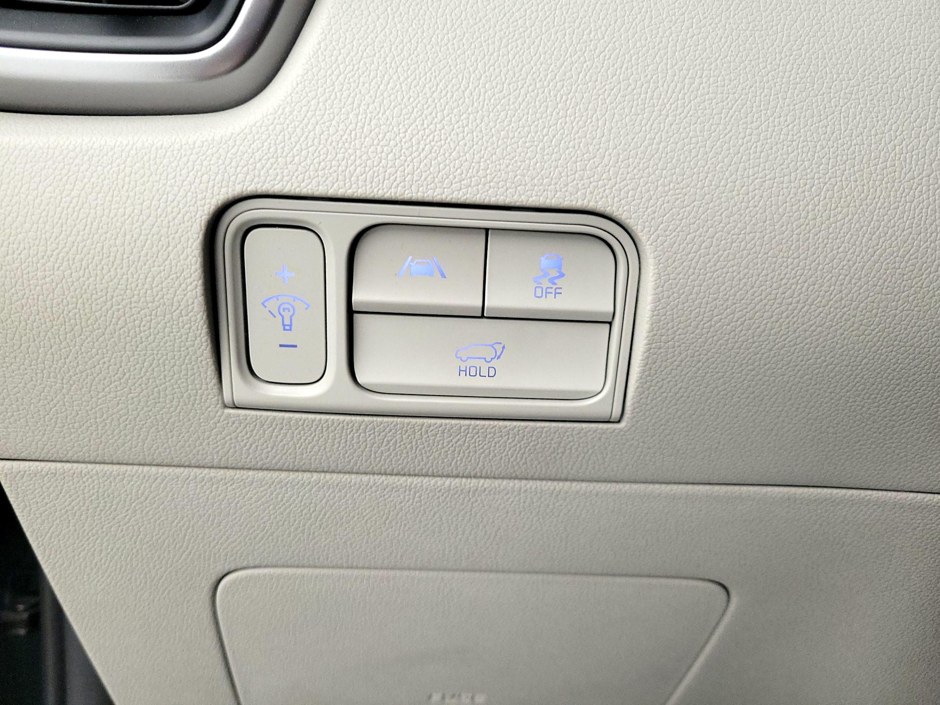 Thumbnail: 2023 Kia Sorento - 13