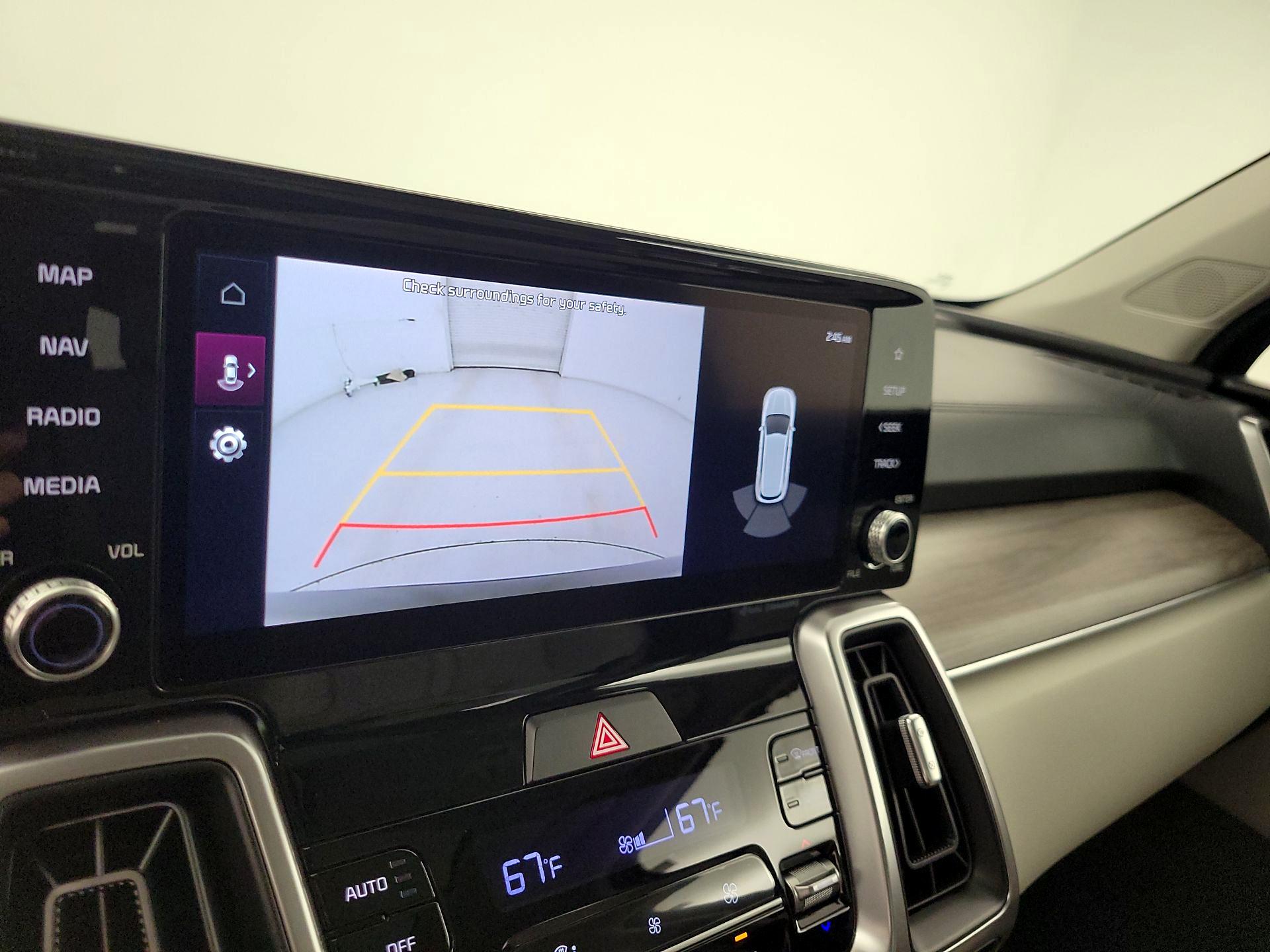 Thumbnail: 2023 Kia Sorento - 15