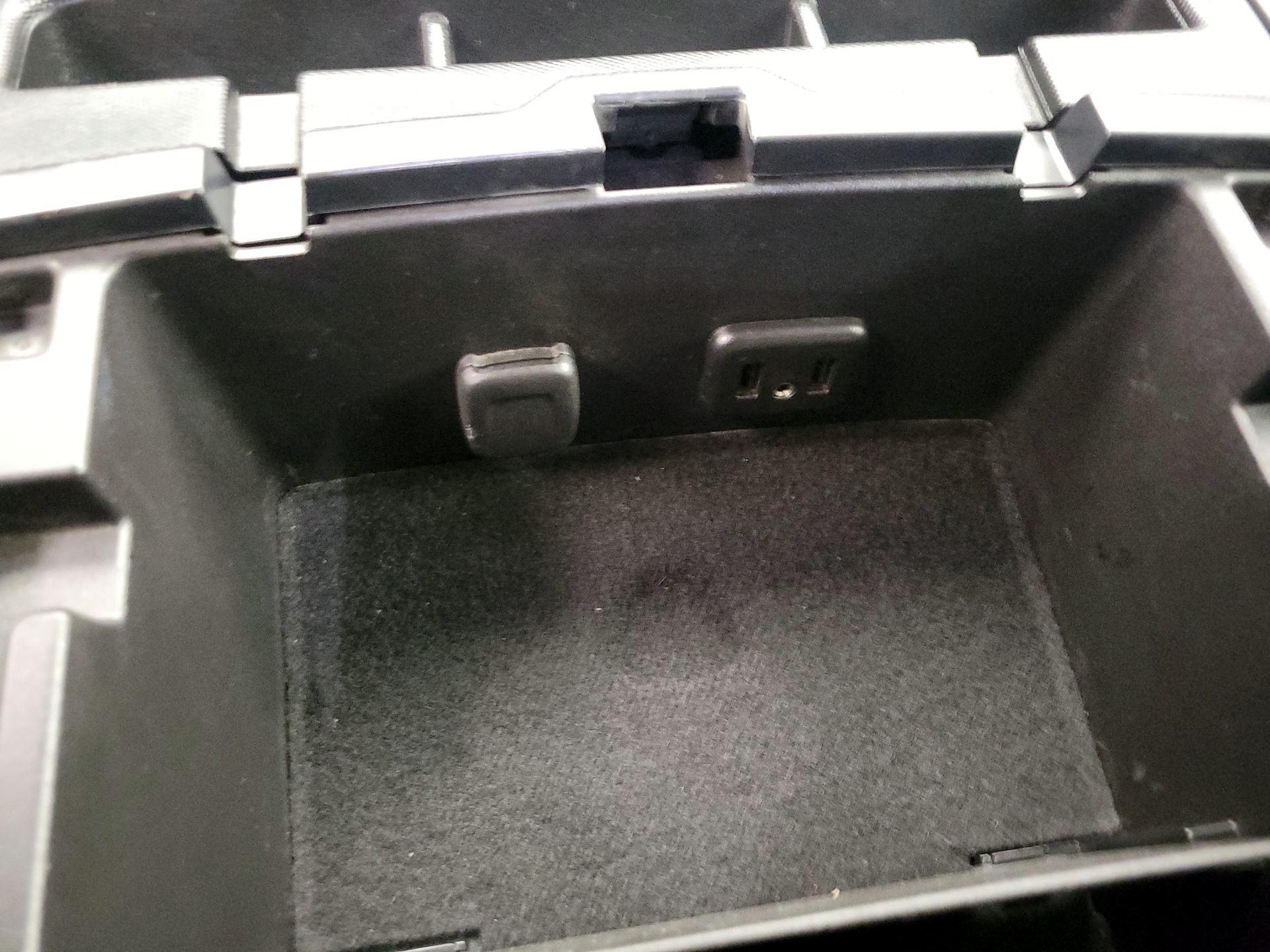 Thumbnail: 2017 Chevrolet Silverado 1500 - 18