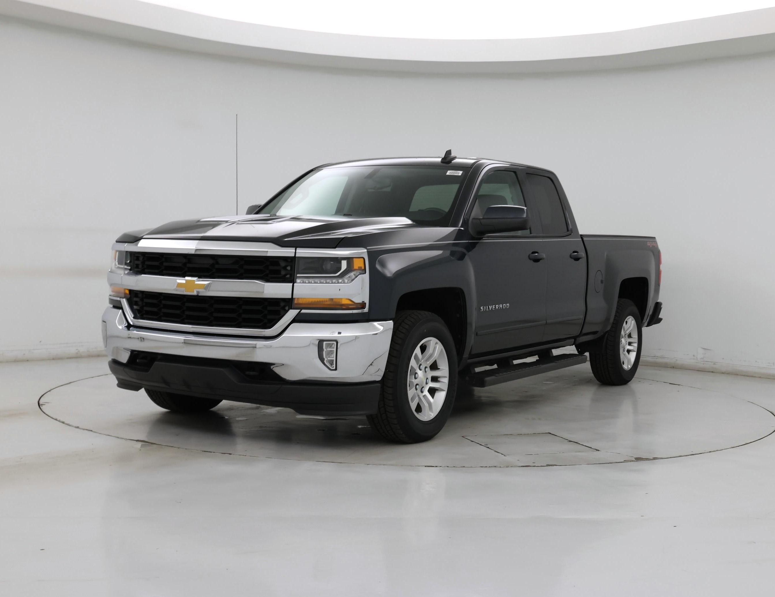 Thumbnail: 2017 Chevrolet Silverado 1500 - 4