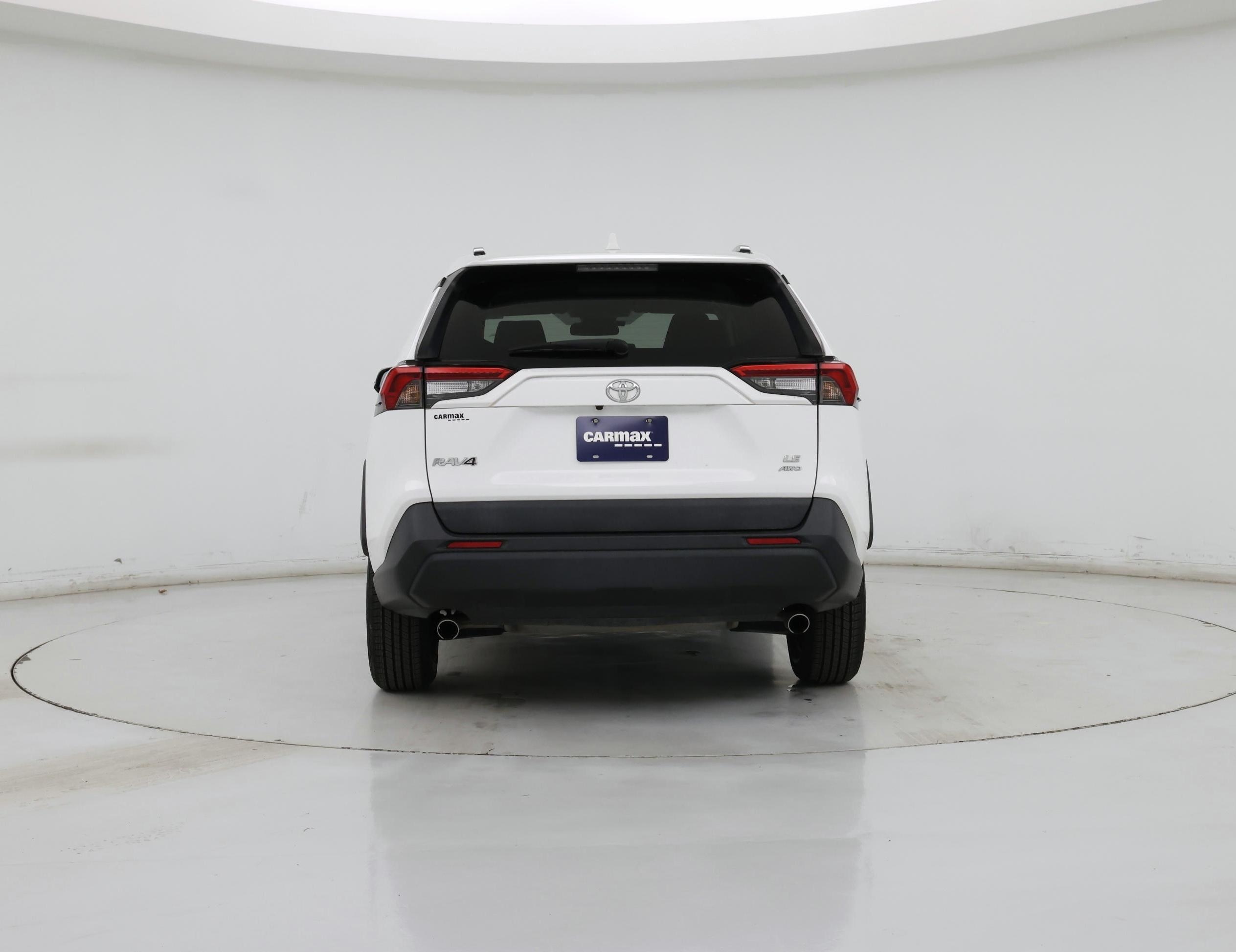 Thumbnail: 2019 Toyota RAV4 - 6