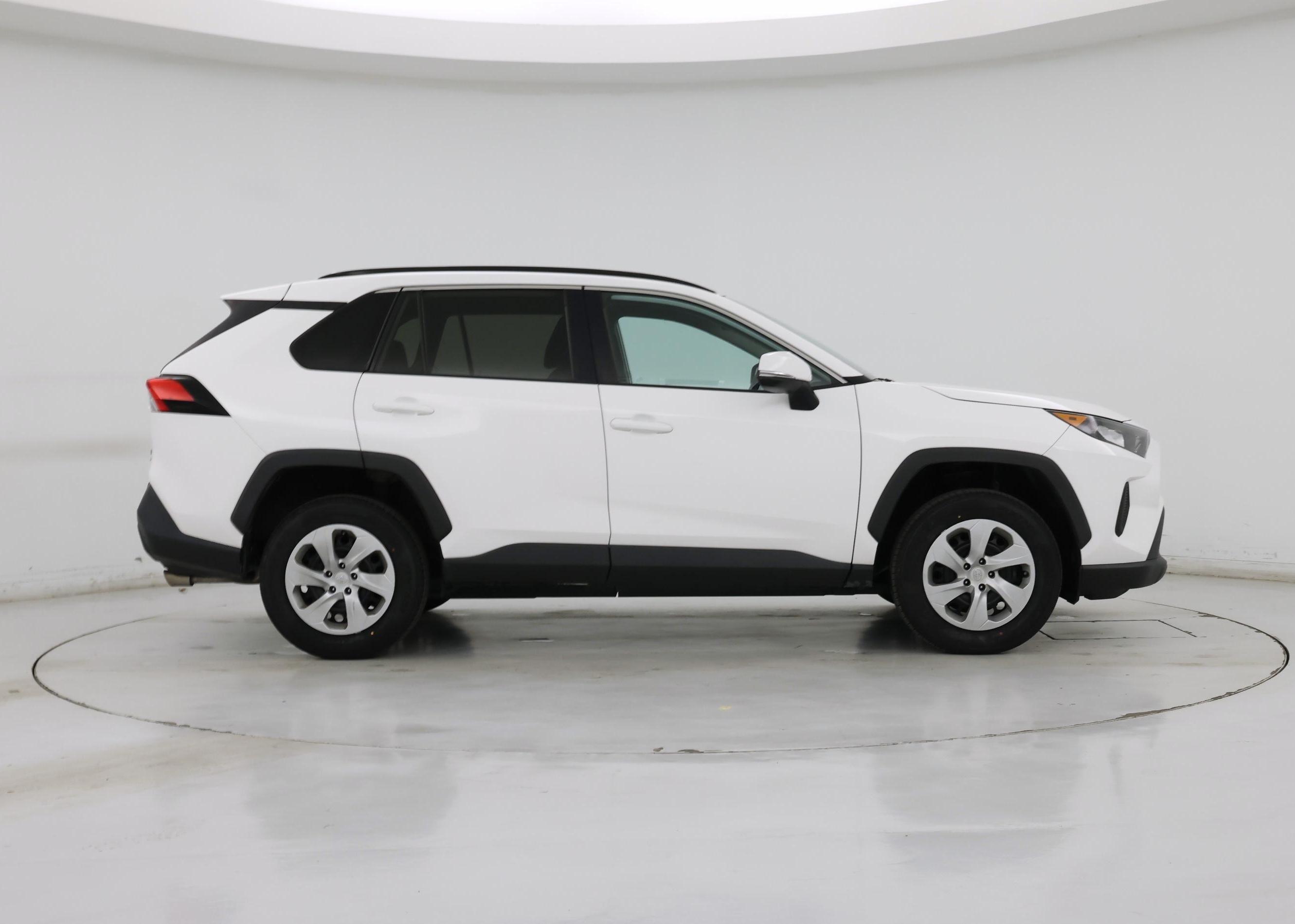 Thumbnail: 2019 Toyota RAV4 - 7