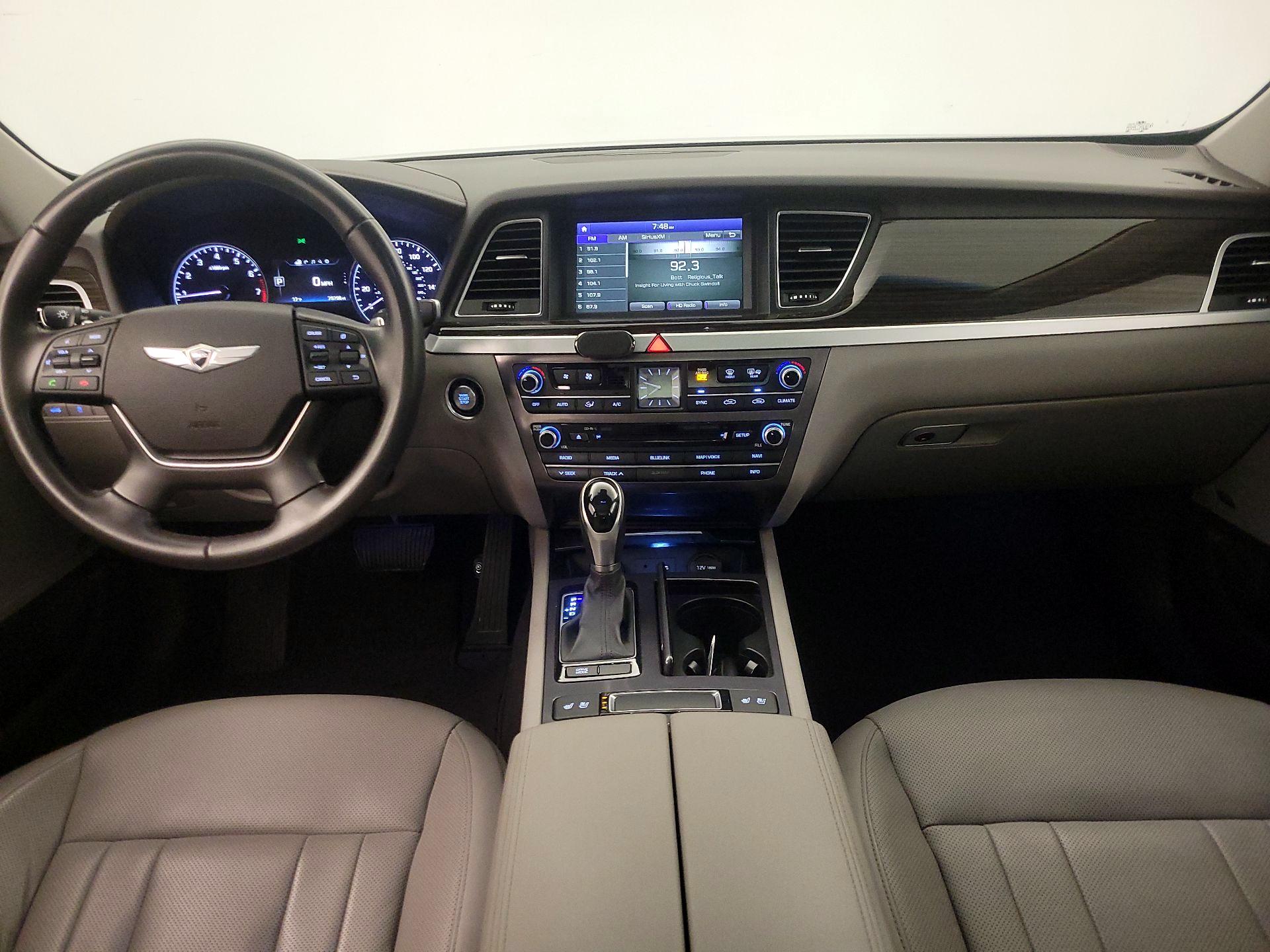 Thumbnail: 2015 Hyundai Genesis - 9