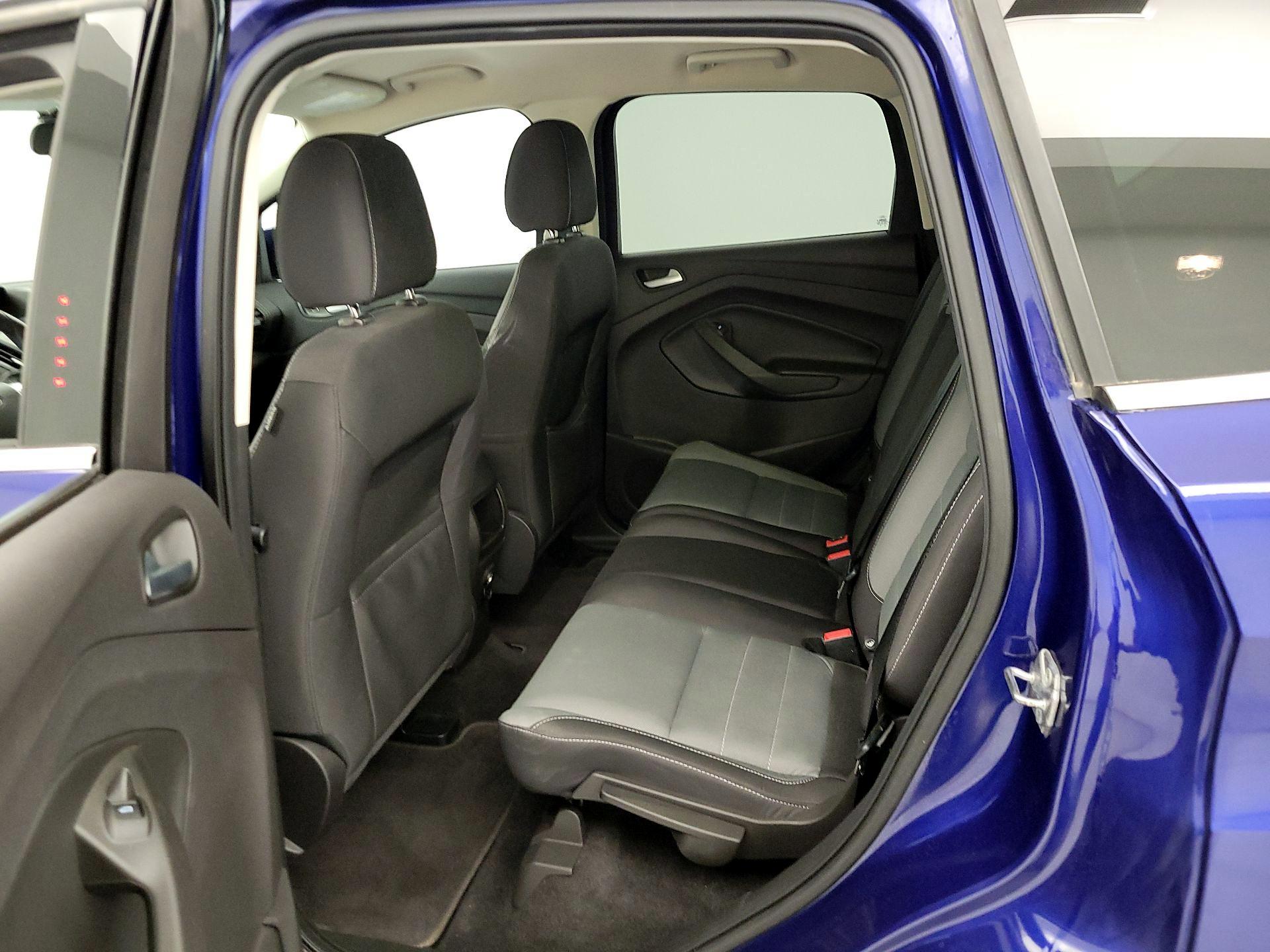 Thumbnail: 2016 Ford Escape - 19