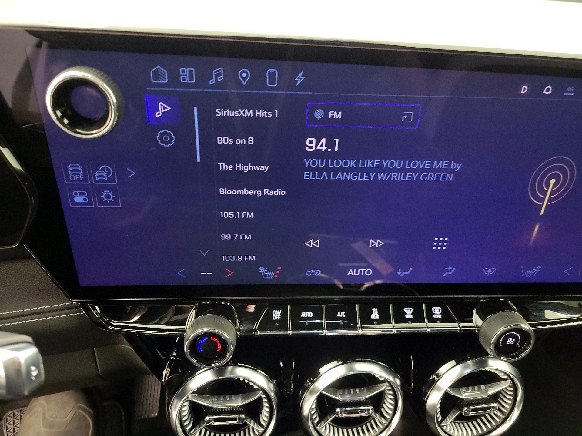 Thumbnail: 2024 Chevrolet Blazer EV - 15