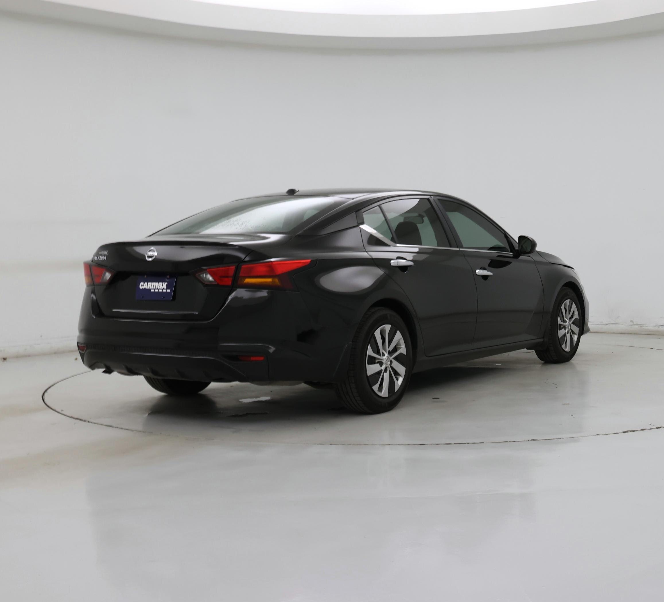 Thumbnail: 2020 Nissan Altima - 8