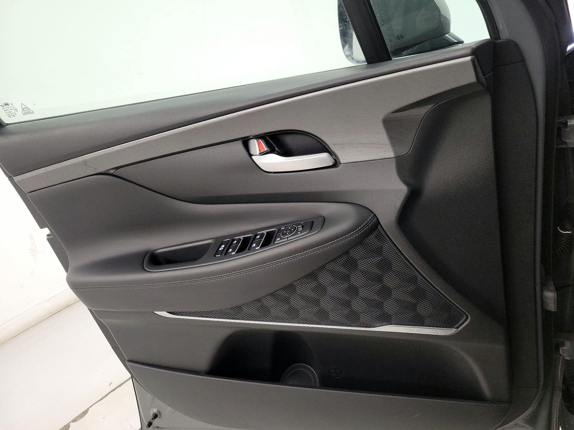 Thumbnail: 2023 Hyundai Santa Fe - 12