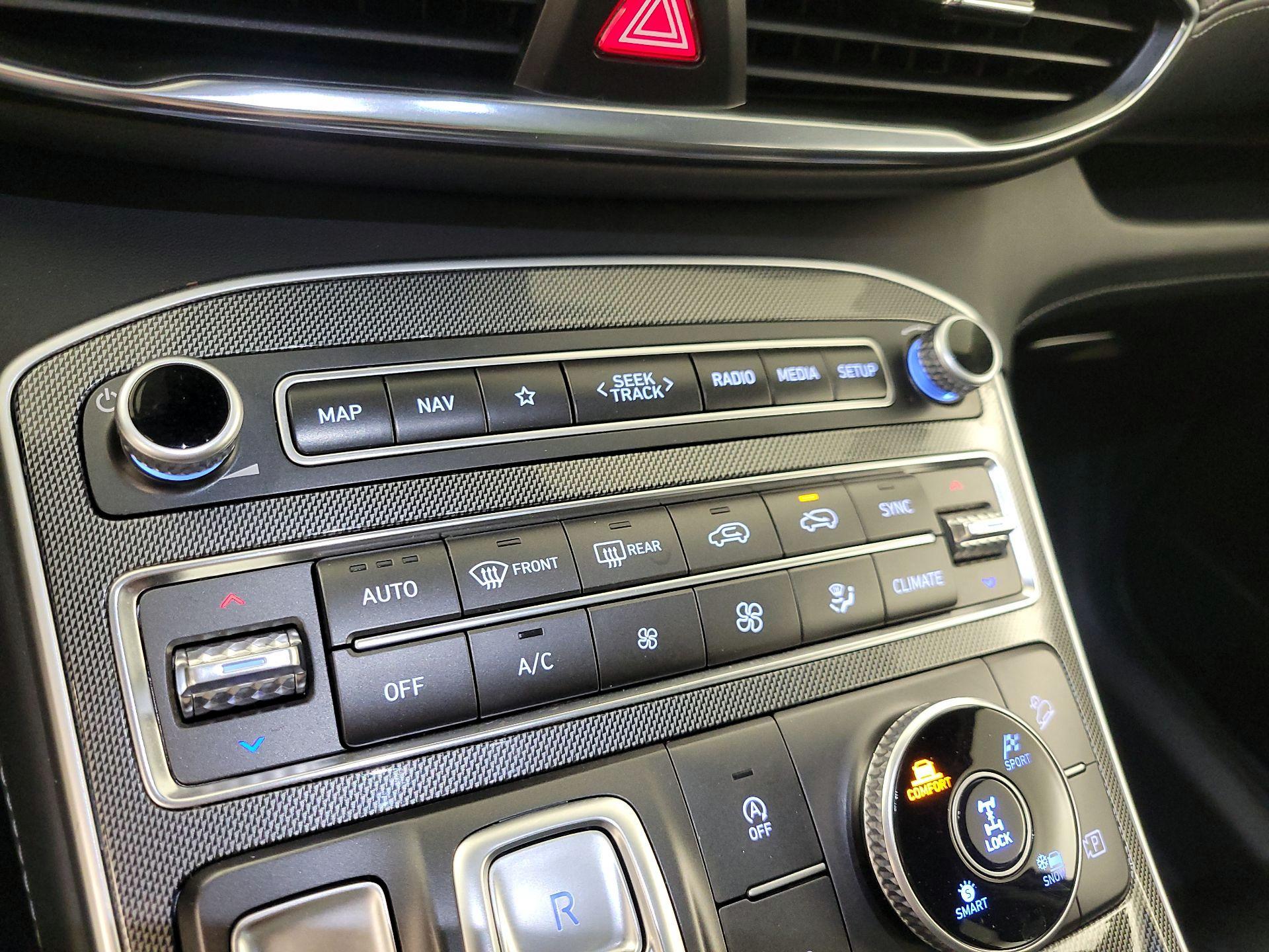 Thumbnail: 2023 Hyundai Santa Fe - 17