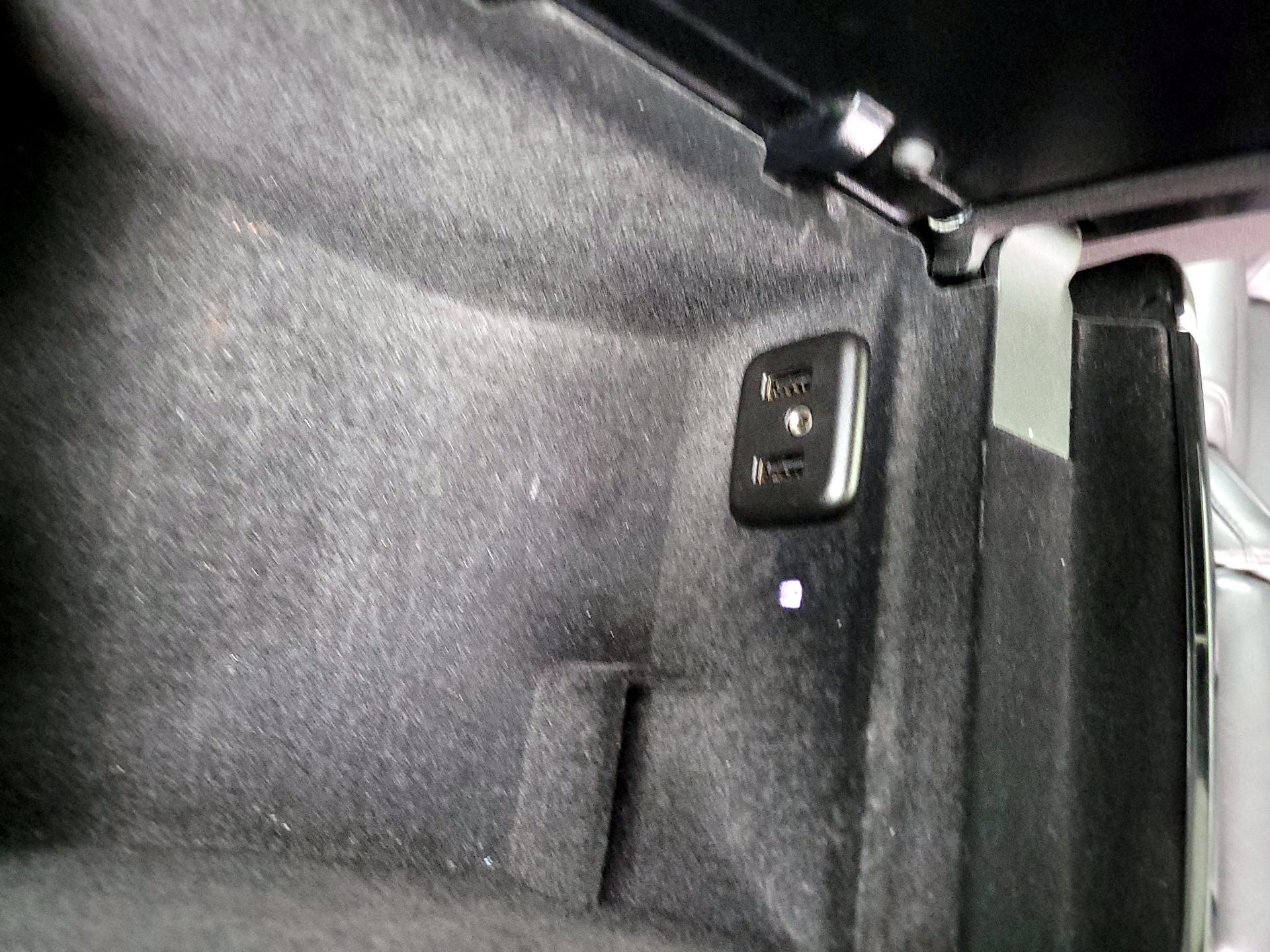 Thumbnail: 2016 Cadillac CT6 - 19