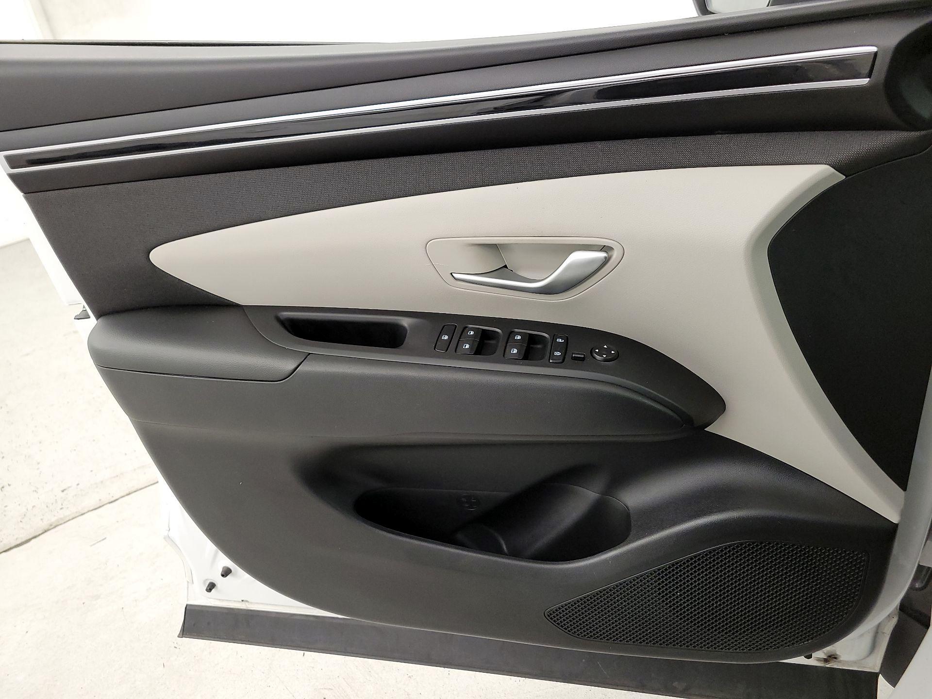 Thumbnail: 2023 Hyundai Tucson - 12