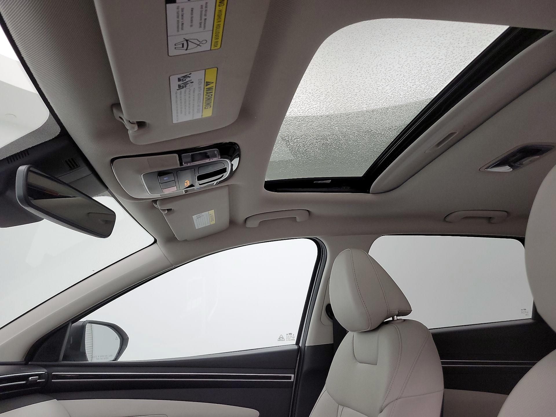 Thumbnail: 2023 Hyundai Tucson - 19