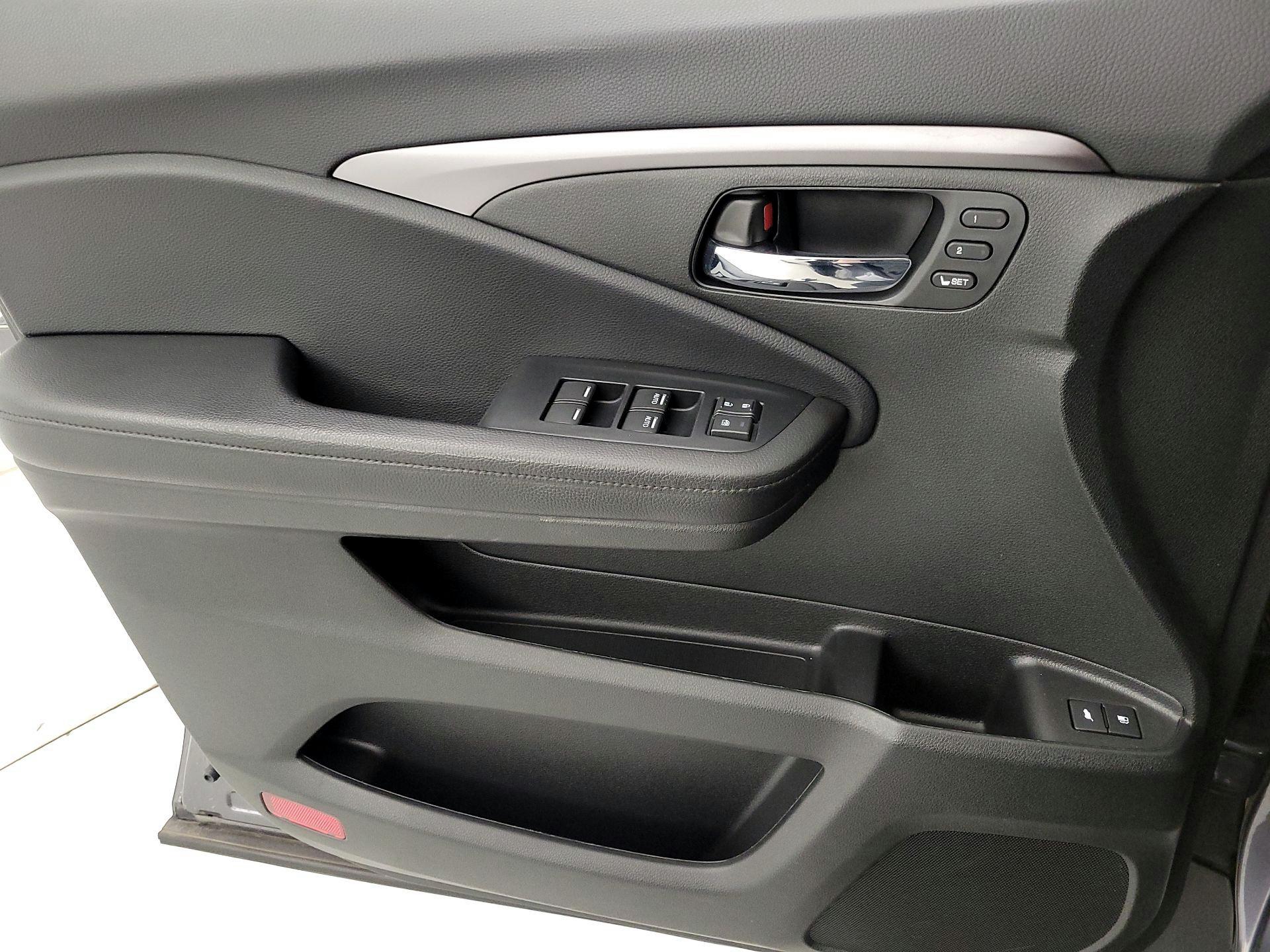 Thumbnail: 2021 Honda Passport - 12