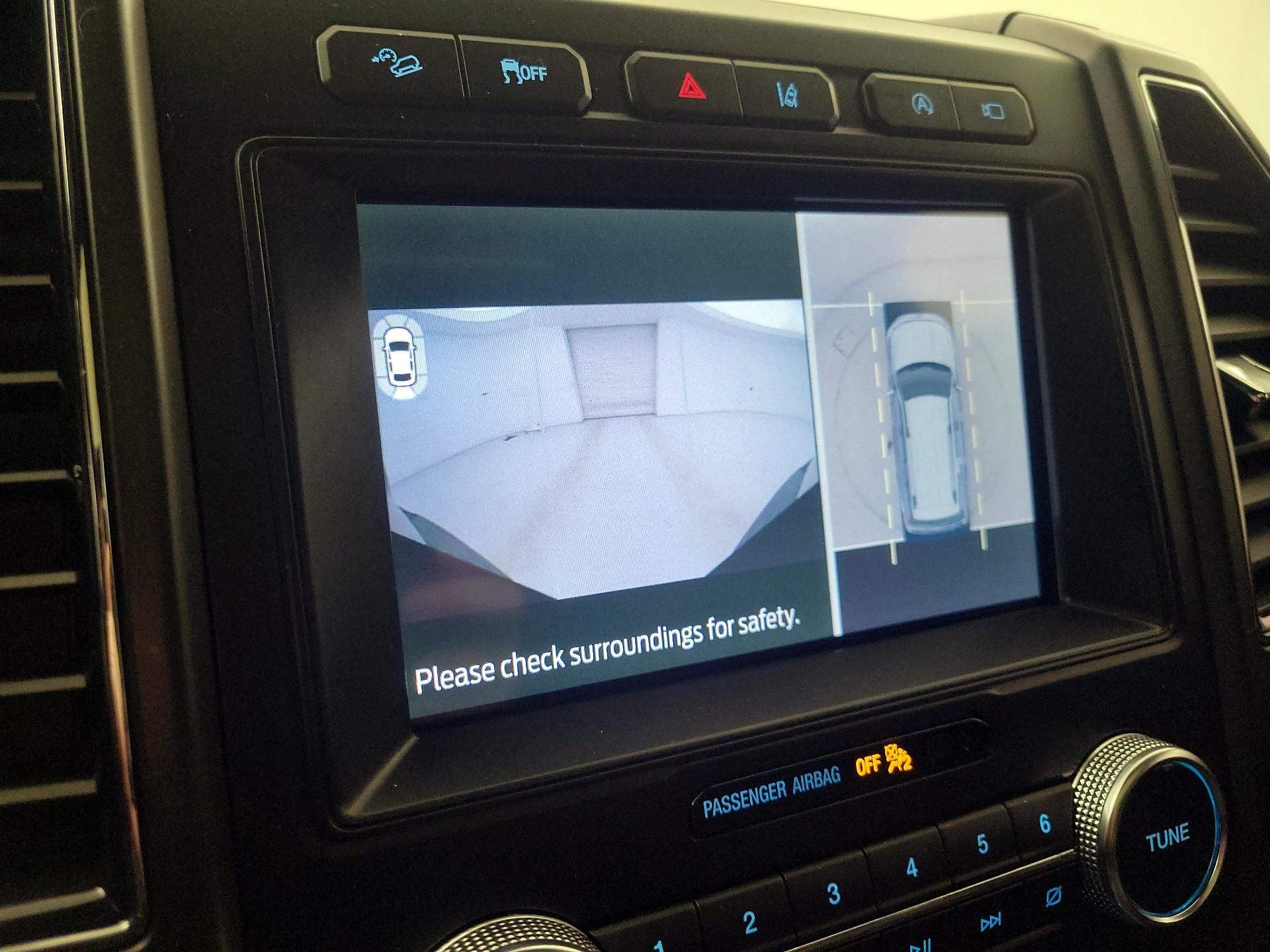 Thumbnail: 2020 Ford Expedition - 15