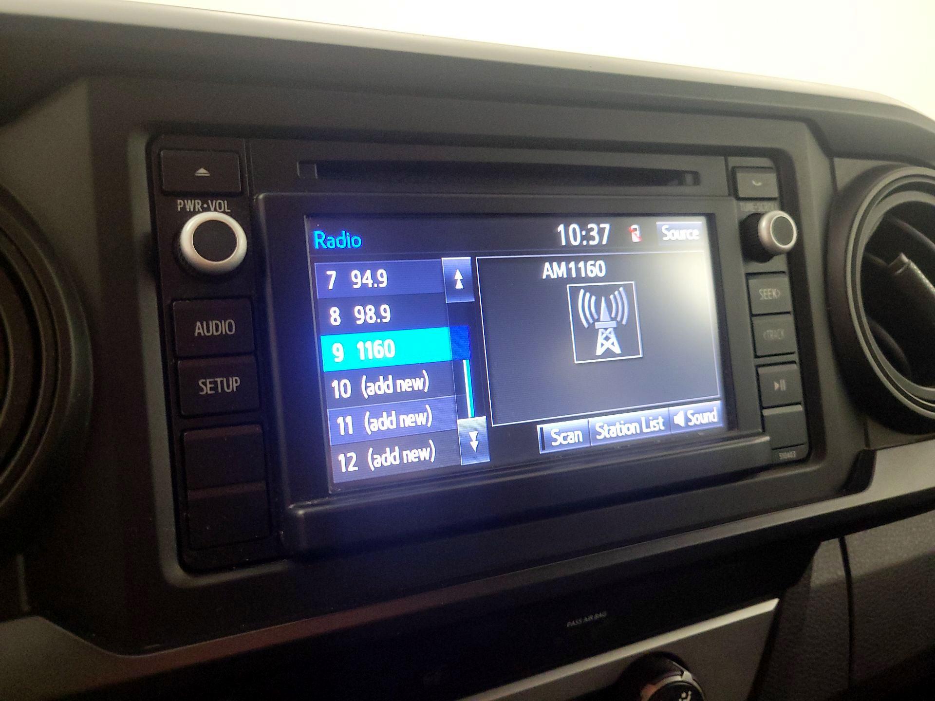 Thumbnail: 2019 Toyota Tacoma - 15